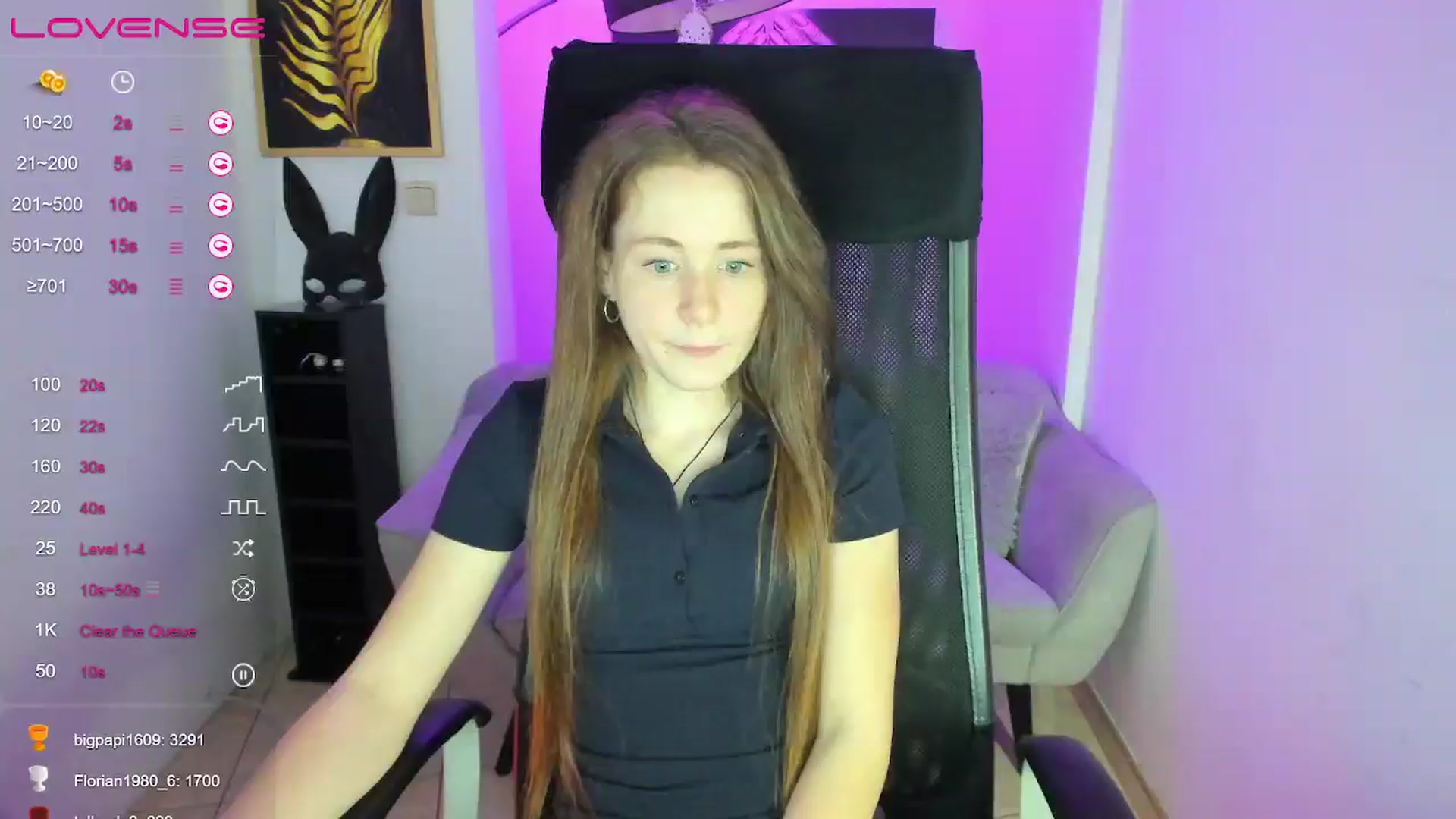 Gallery image thumbnail from Moonshinee's myfreecams stream on, 01/11/2025, 17:50 image 15 of 20