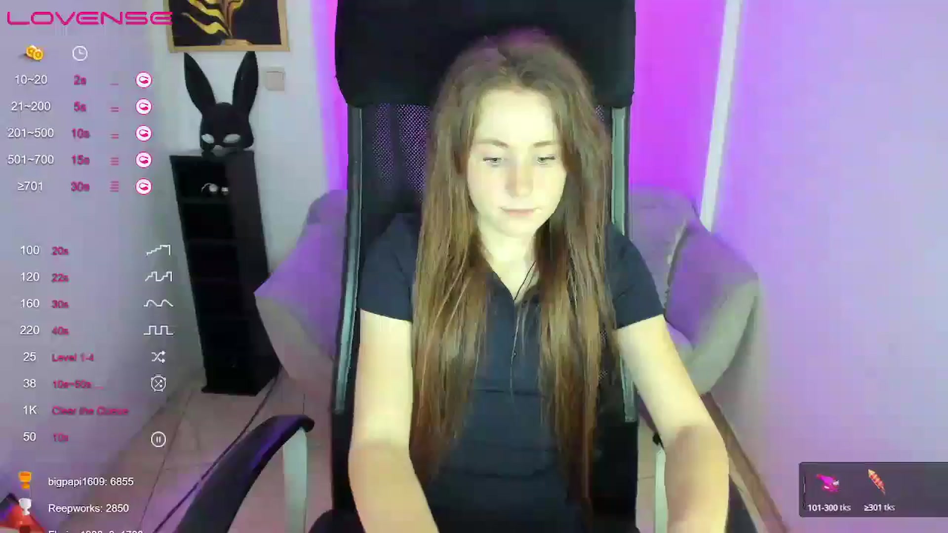 Gallery image thumbnail from Moonshinee's myfreecams stream on, 01/11/2025, 19:14 image 12 of 20