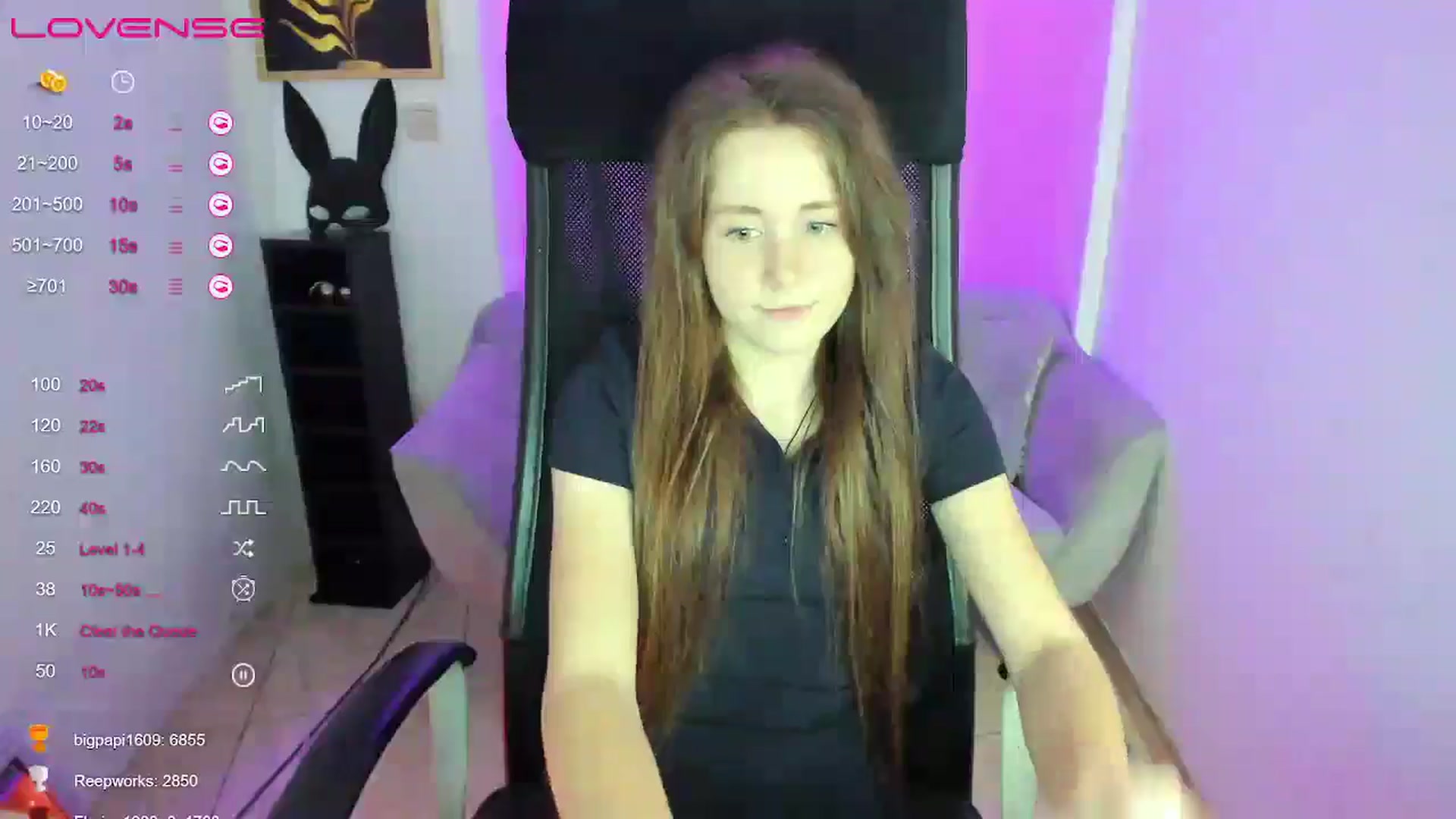 Gallery image thumbnail from Moonshinee's myfreecams stream on, 01/11/2025, 19:14 image 3 of 20