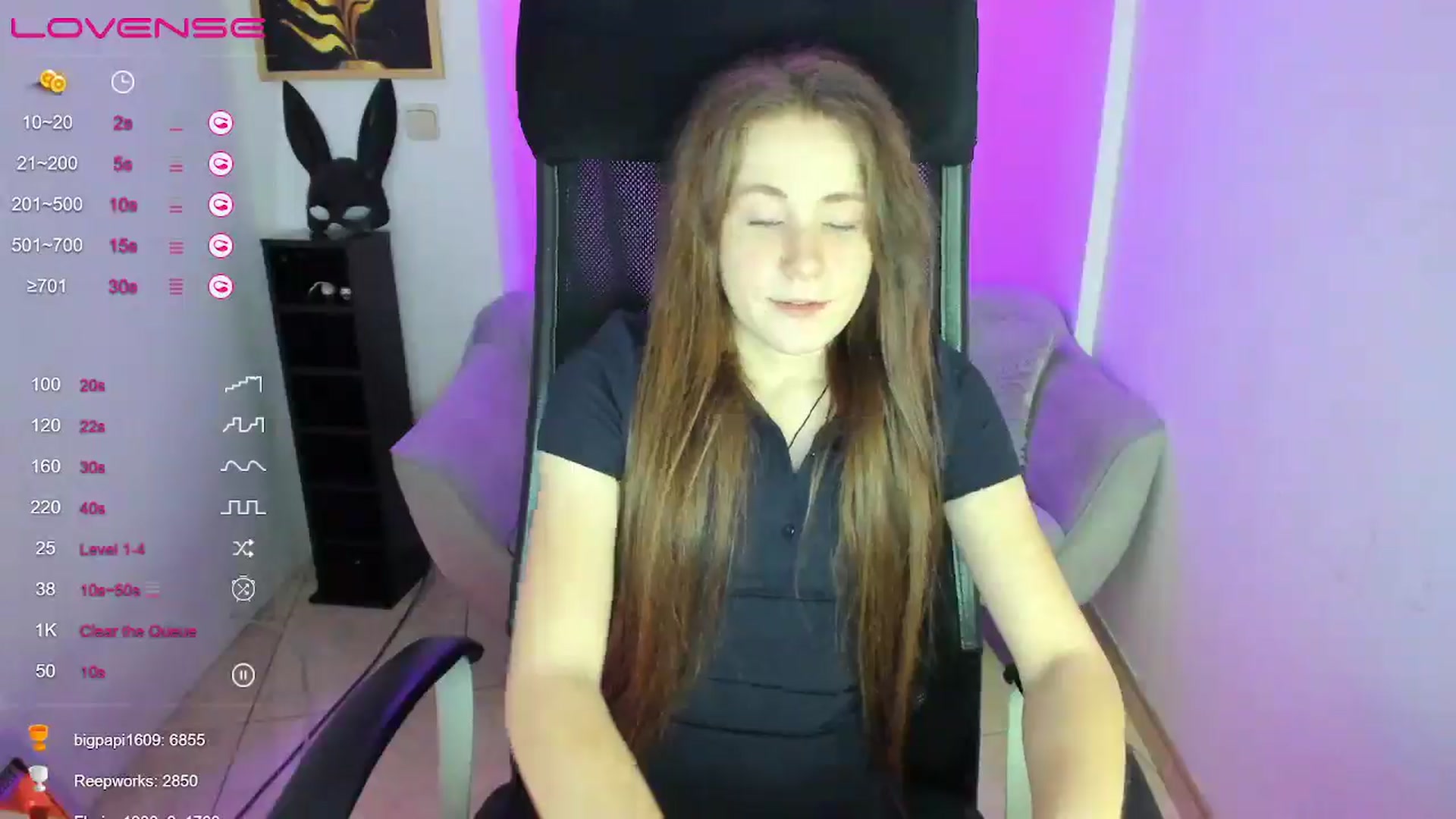Gallery image thumbnail from Moonshinee's myfreecams stream on, 01/11/2025, 19:14 image 4 of 20