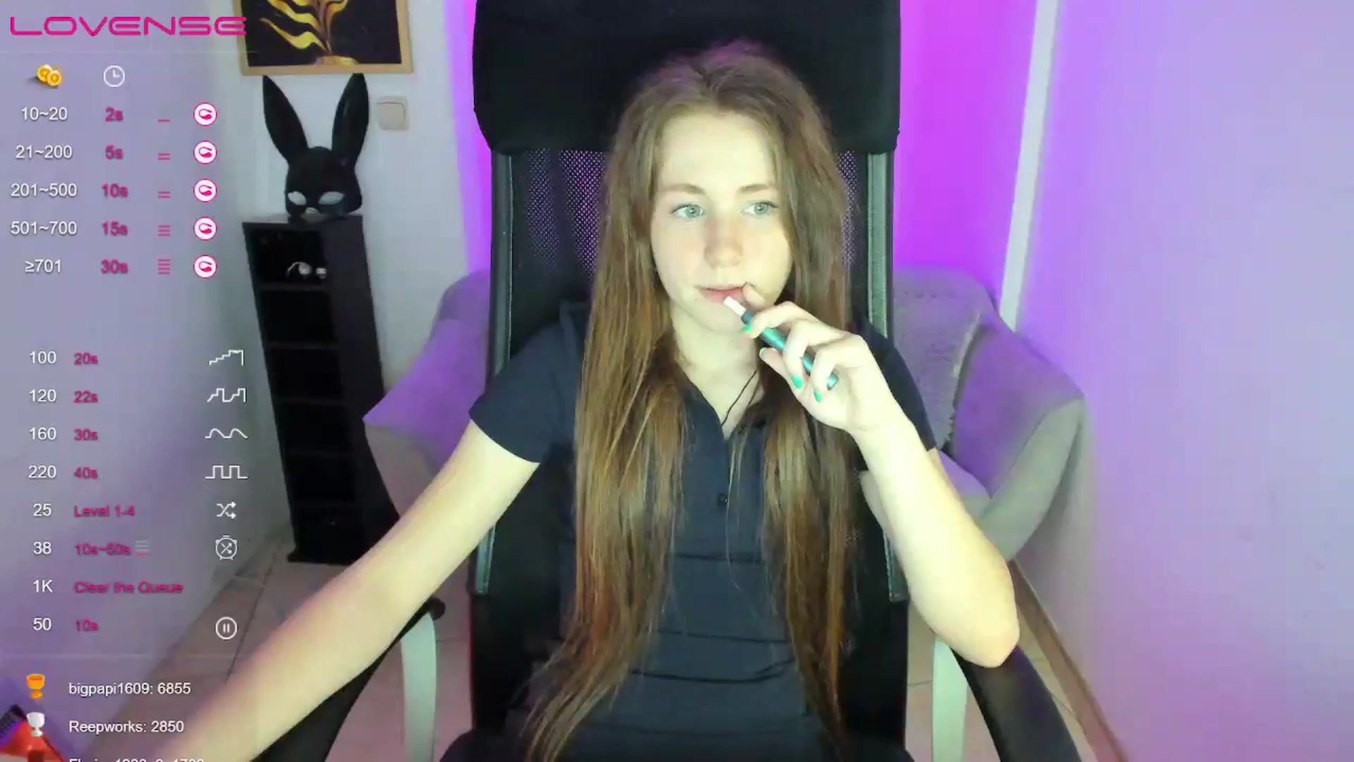 Gallery image thumbnail from Moonshinee's myfreecams stream on, 01/11/2025, 19:14 image 9 of 20