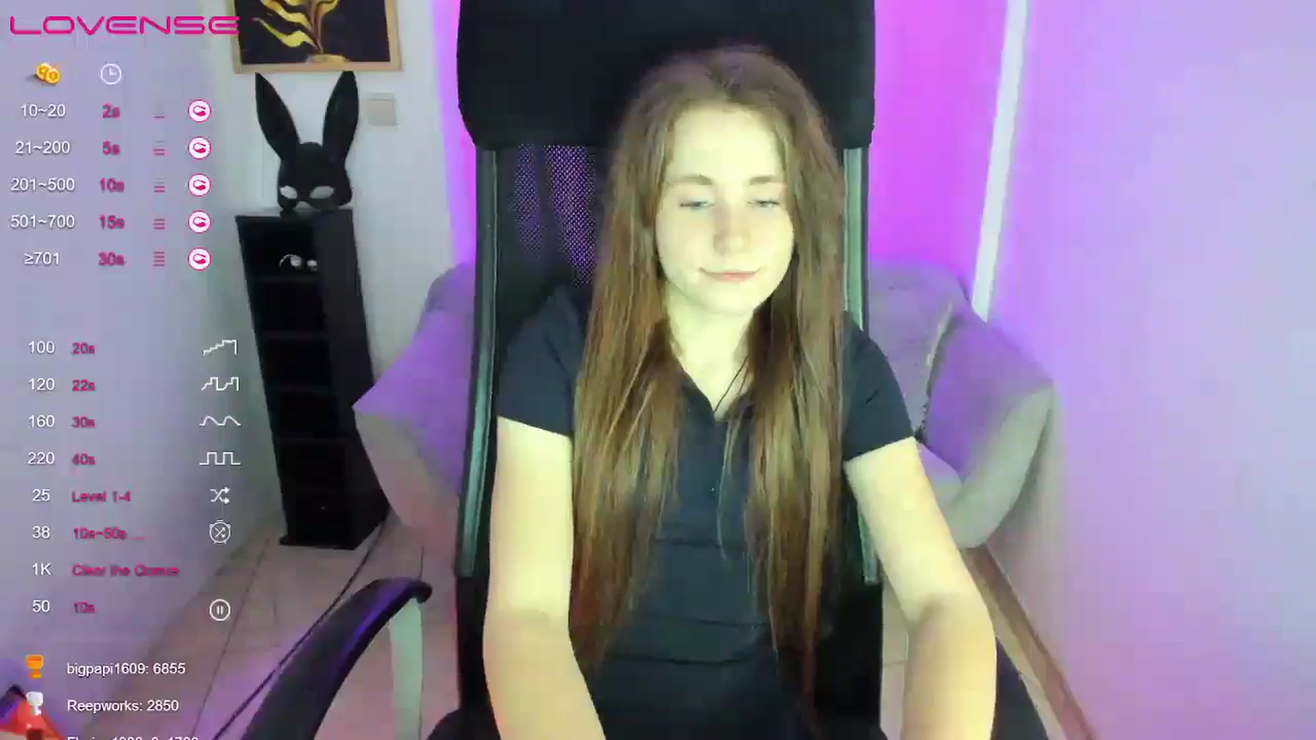 Gallery image thumbnail from Moonshinee's myfreecams stream on, 01/11/2025, 19:14 image 2 of 20