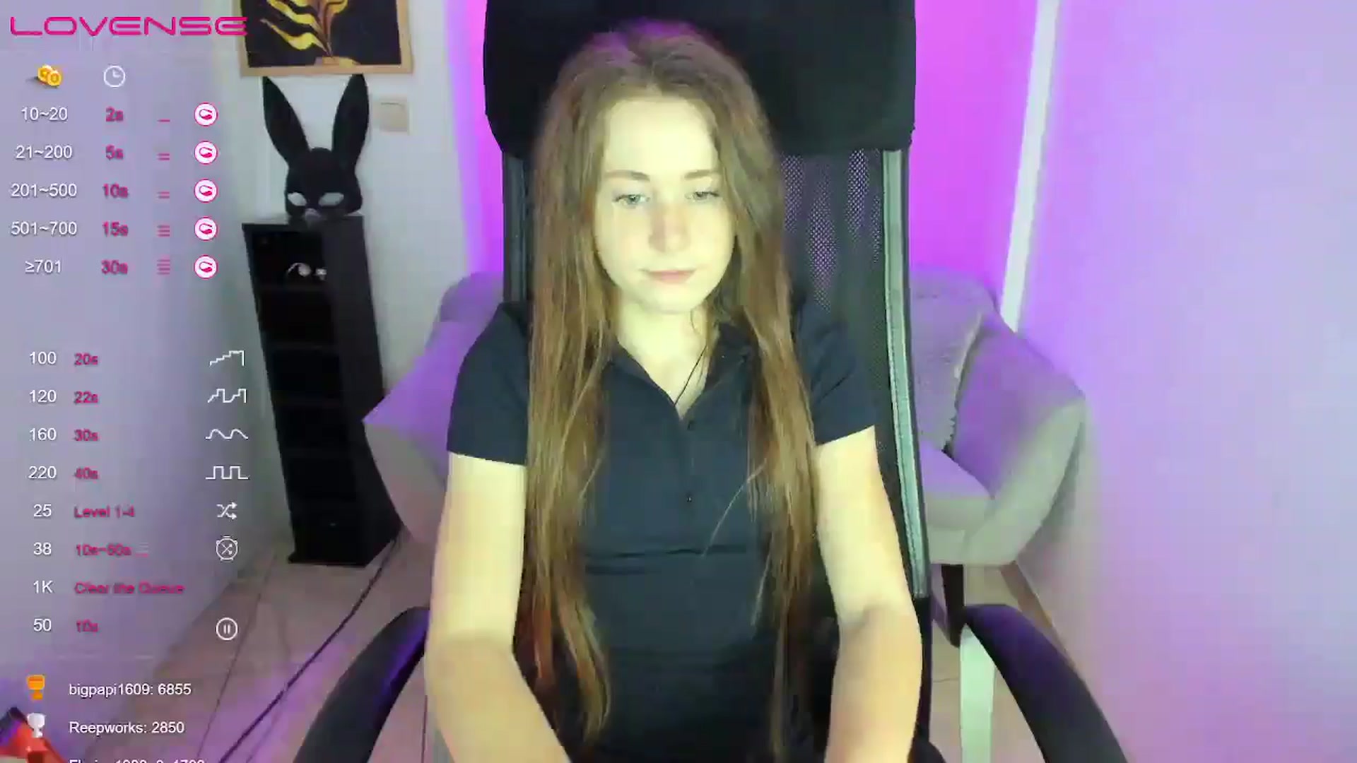 Gallery image thumbnail from Moonshinee's myfreecams stream on, 01/11/2025, 20:32 image 4 of 20