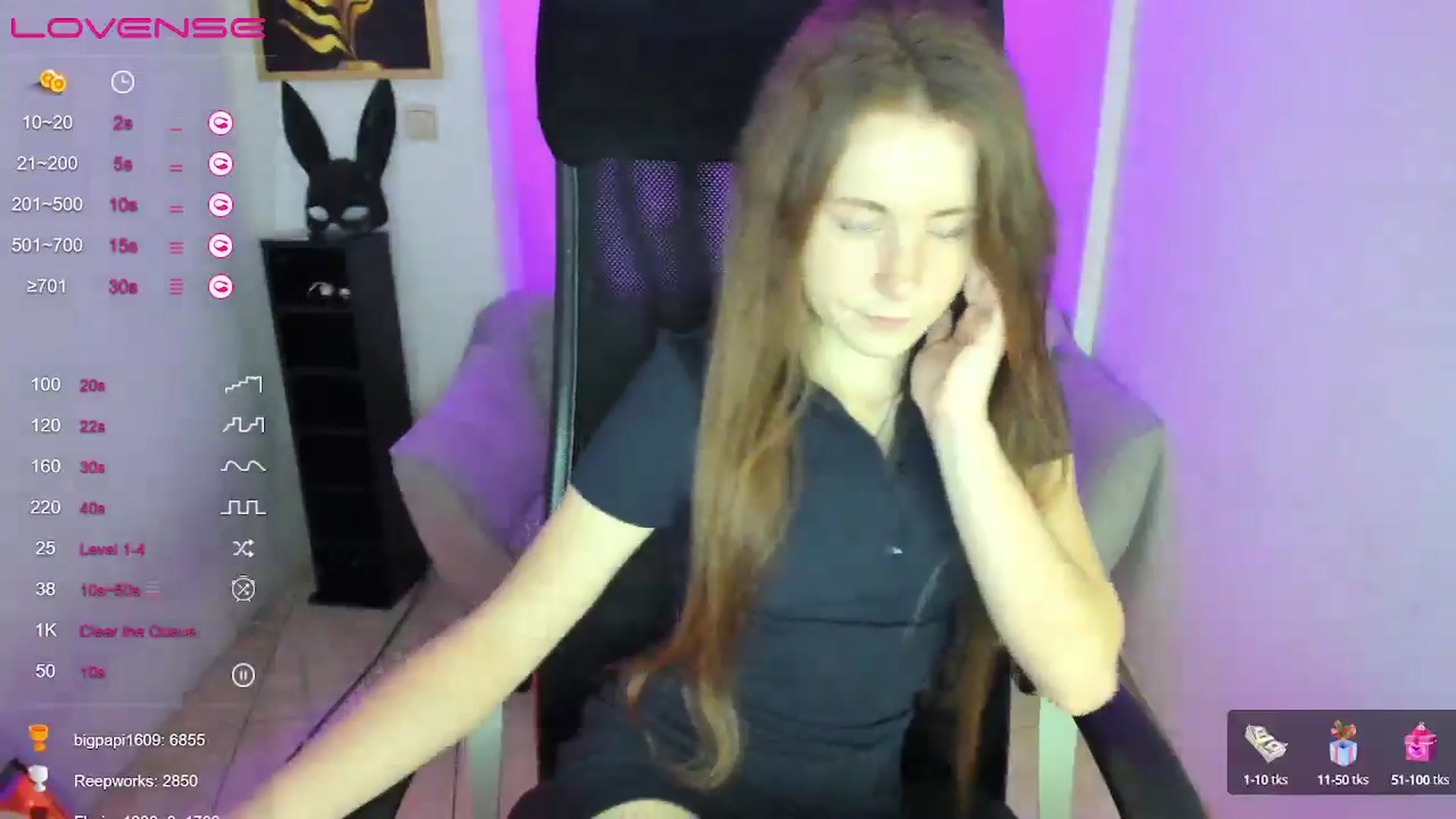 Gallery image thumbnail from Moonshinee's myfreecams stream on, 01/11/2025, 20:32 image 17 of 20