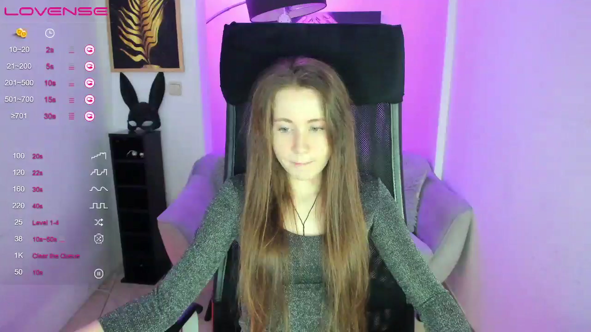 Gallery image thumbnail from Moonshinee's myfreecams stream on, 01/12/2025, 14:00 image 3 of 20