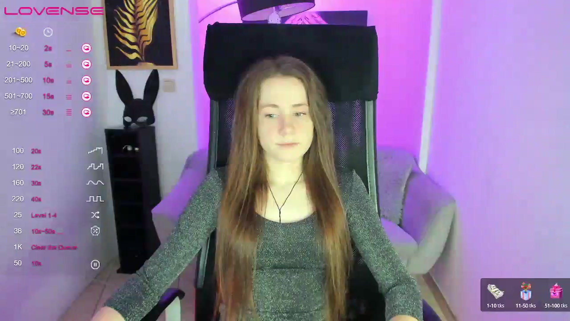 Gallery image thumbnail from Moonshinee's myfreecams stream on, 01/12/2025, 14:00 image 19 of 20