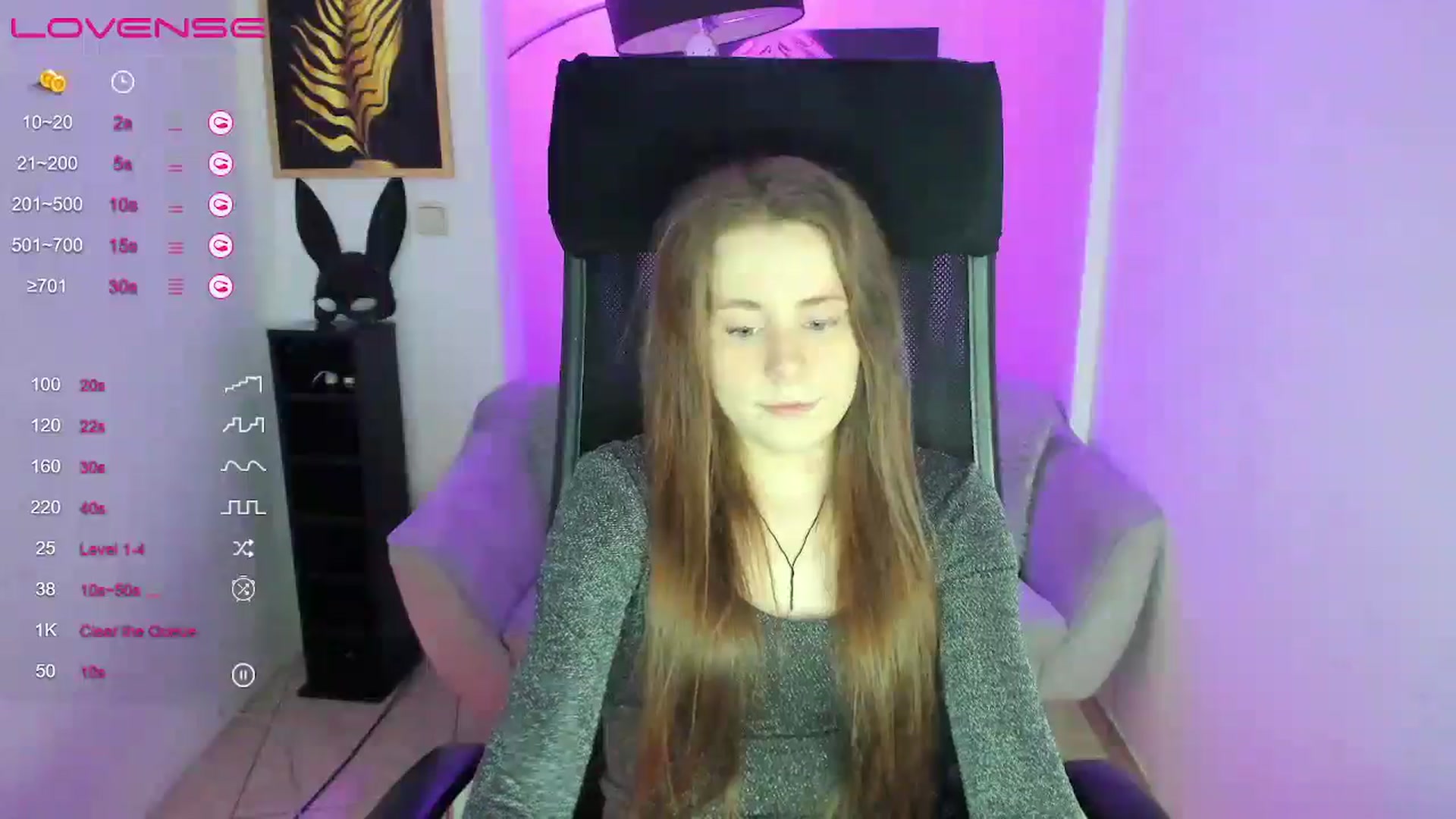 Gallery image thumbnail from Moonshinee's myfreecams stream on, 01/12/2025, 14:00 image 4 of 20