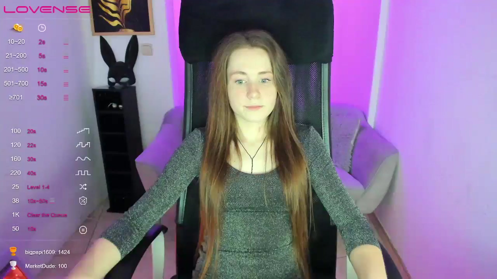 Gallery image thumbnail from Moonshinee's myfreecams stream on, 01/12/2025, 16:18 image 18 of 20