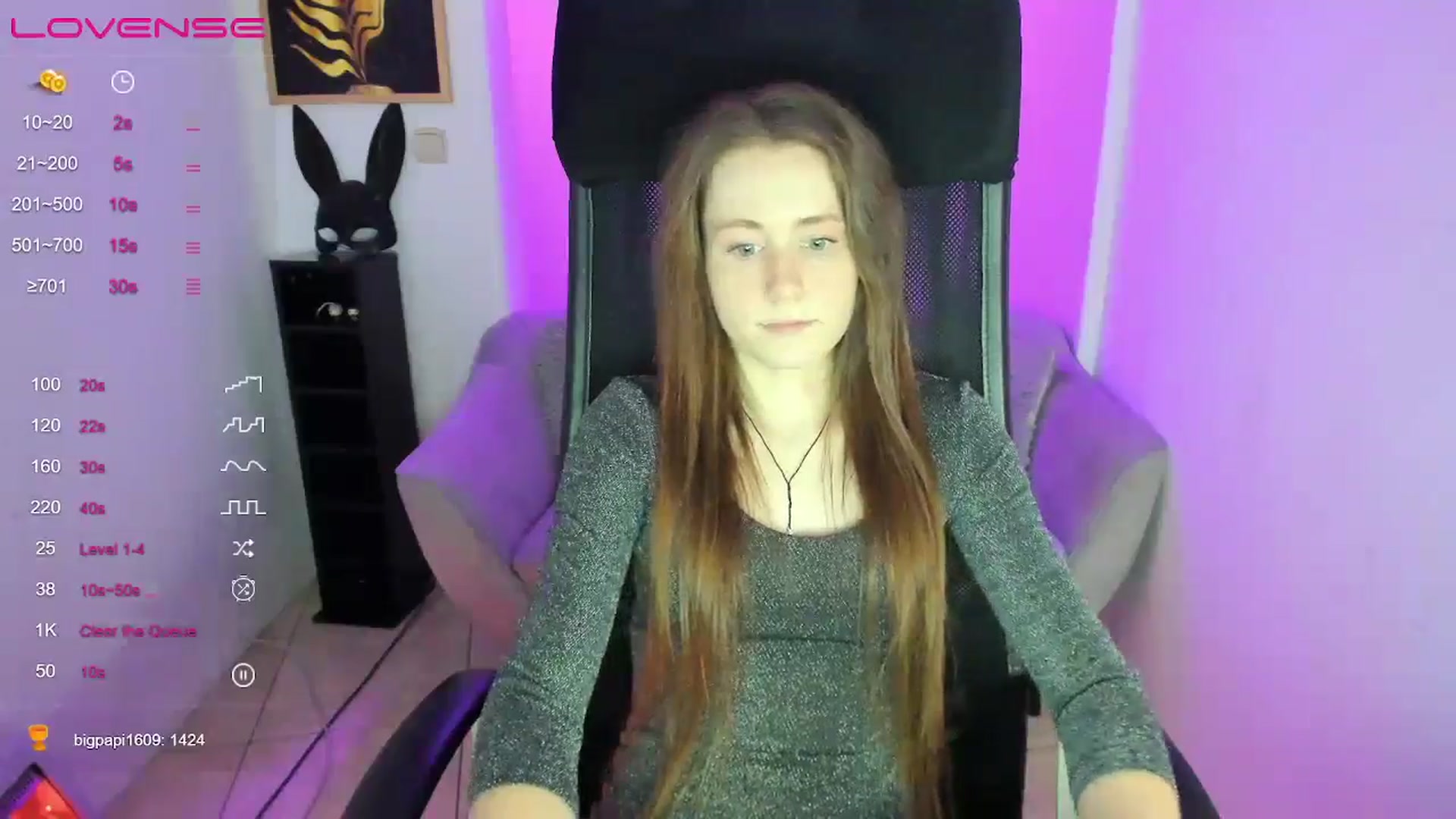 Gallery image thumbnail from Moonshinee's myfreecams stream on, 01/12/2025, 16:18 image 3 of 20