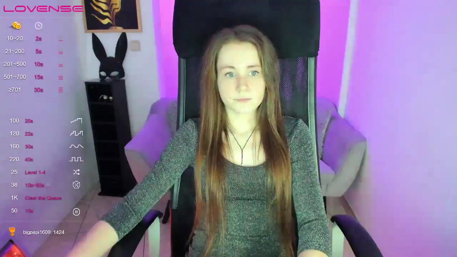Gallery image thumbnail from Moonshinee's myfreecams stream on, 01/12/2025, 16:18 image 4 of 20