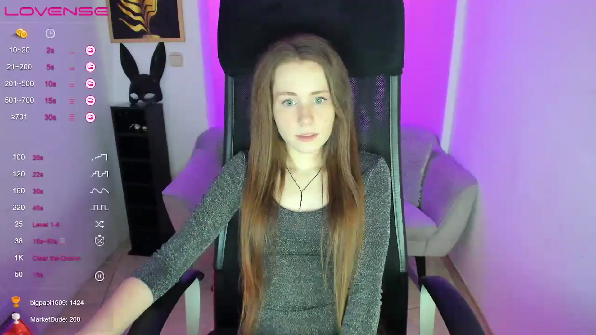 Gallery image thumbnail from Moonshinee's myfreecams stream on, 01/12/2025, 16:45 image 12 of 20