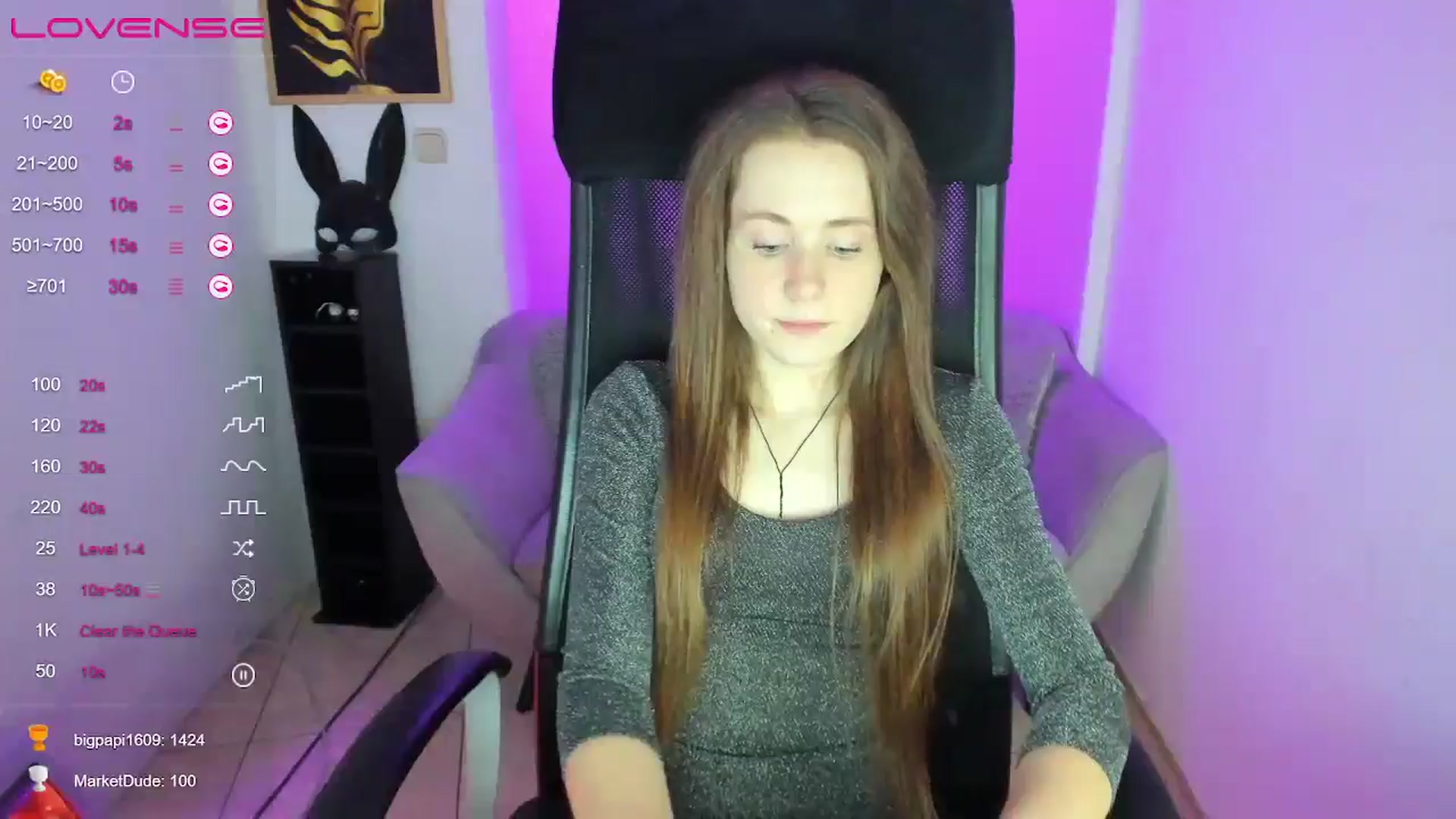 Gallery image thumbnail from Moonshinee's myfreecams stream on, 01/12/2025, 16:45 image 9 of 20