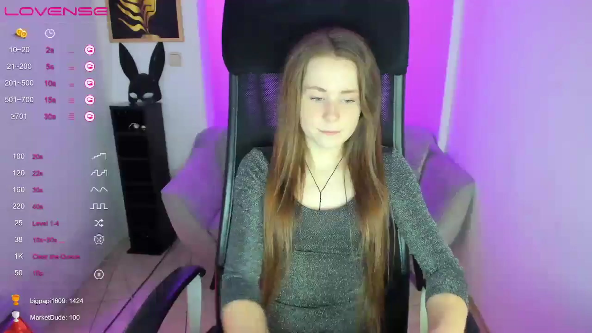 Gallery image thumbnail from Moonshinee's myfreecams stream on, 01/12/2025, 16:45 image 5 of 20