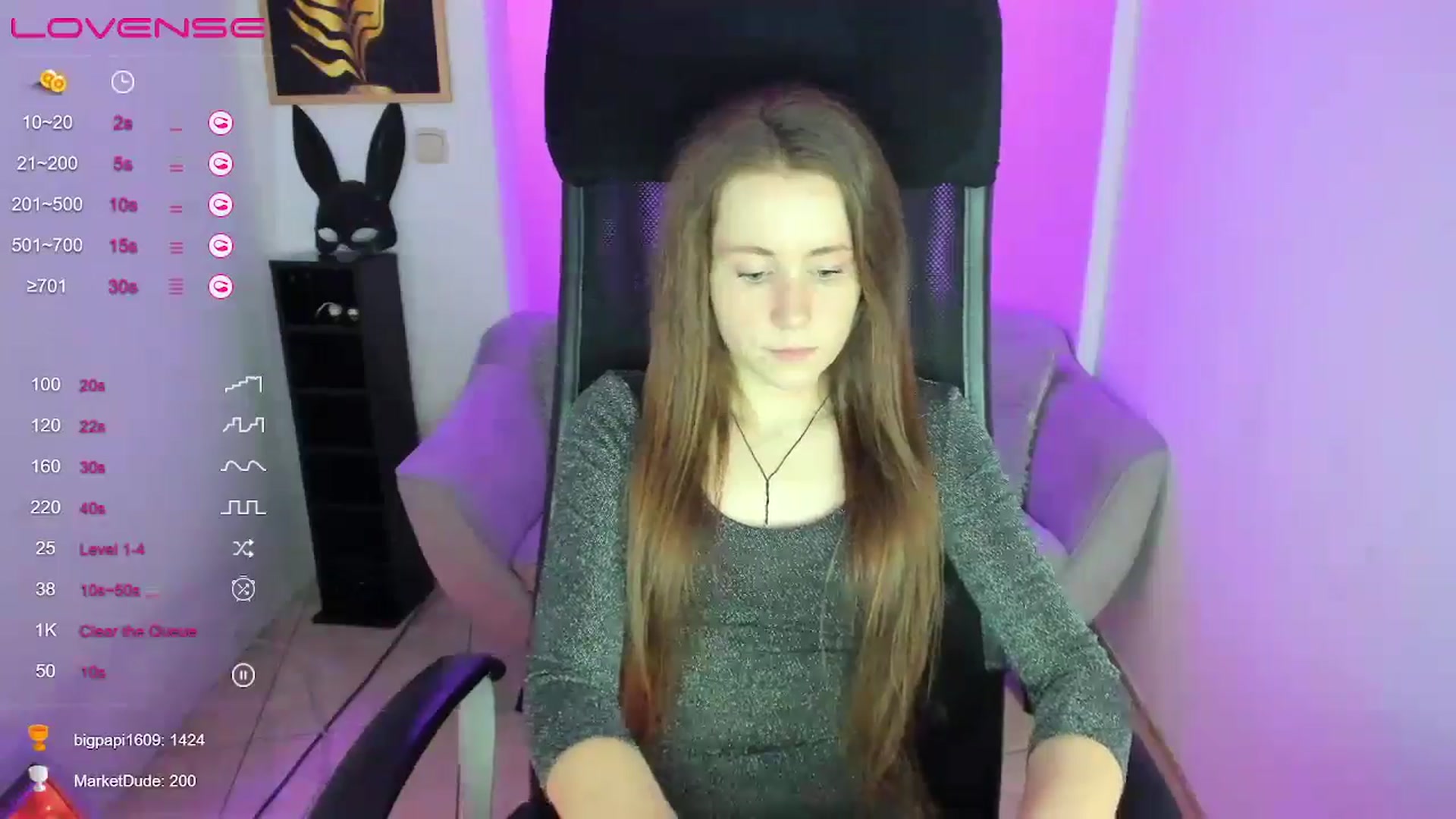 Gallery image thumbnail from Moonshinee's myfreecams stream on, 01/12/2025, 16:45 image 14 of 20
