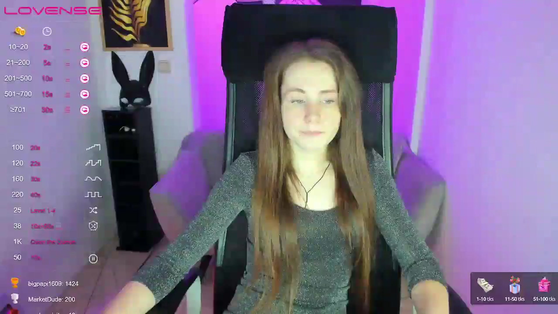 Gallery image thumbnail from Moonshinee's myfreecams stream on, 01/12/2025, 17:56 image 8 of 20