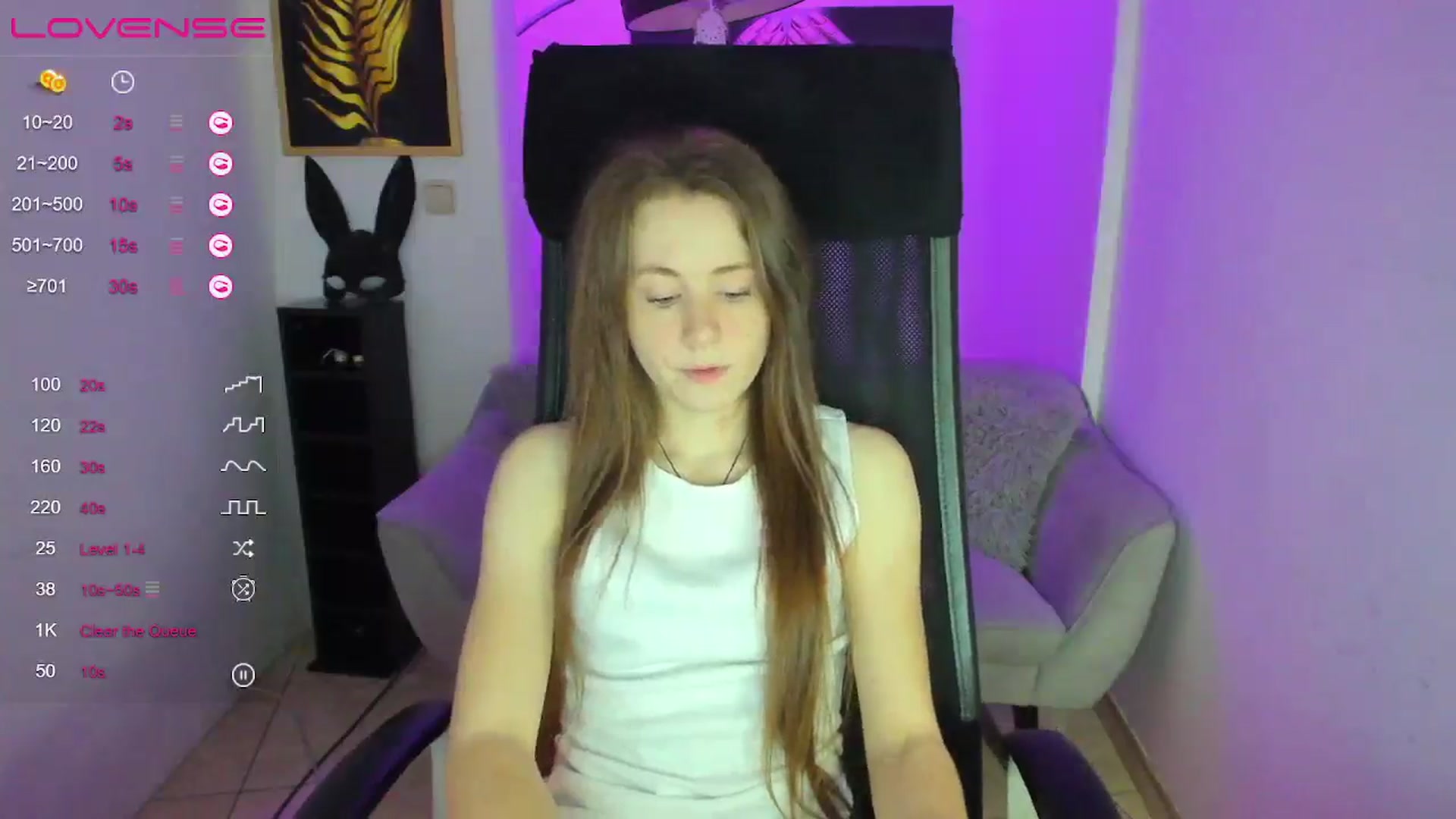 Gallery image thumbnail from Moonshinee's myfreecams stream on, 01/15/2025, 14:58 image 8 of 20