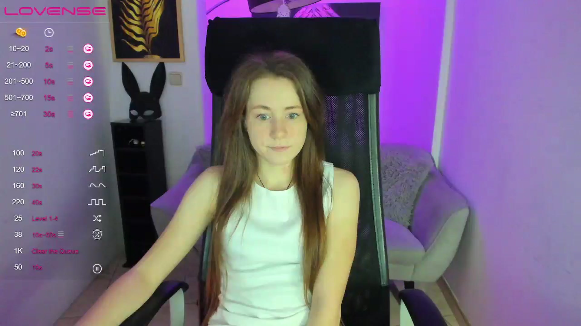 Gallery image thumbnail from Moonshinee's myfreecams stream on, 01/15/2025, 14:58 image 5 of 20