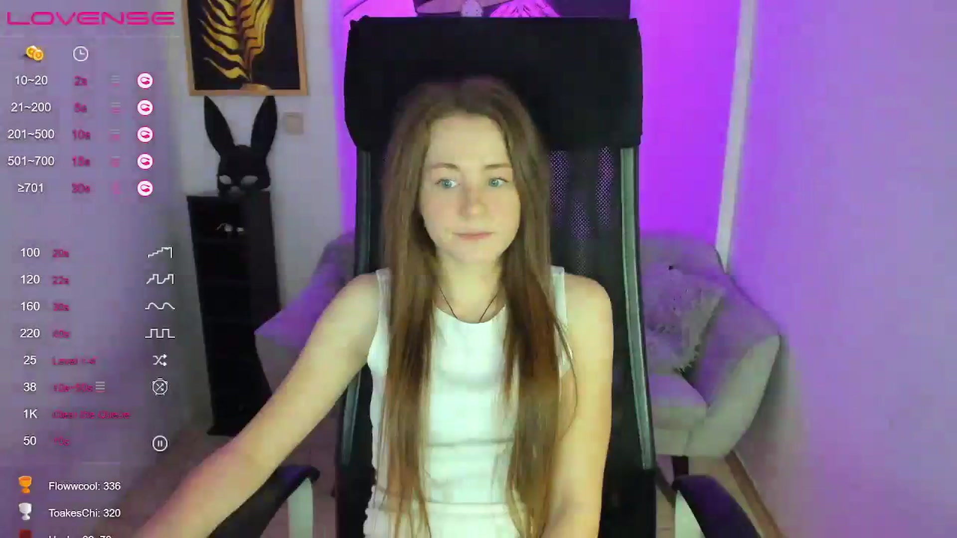 Gallery image thumbnail from Moonshinee's myfreecams stream on, 01/15/2025, 17:08 image 10 of 20