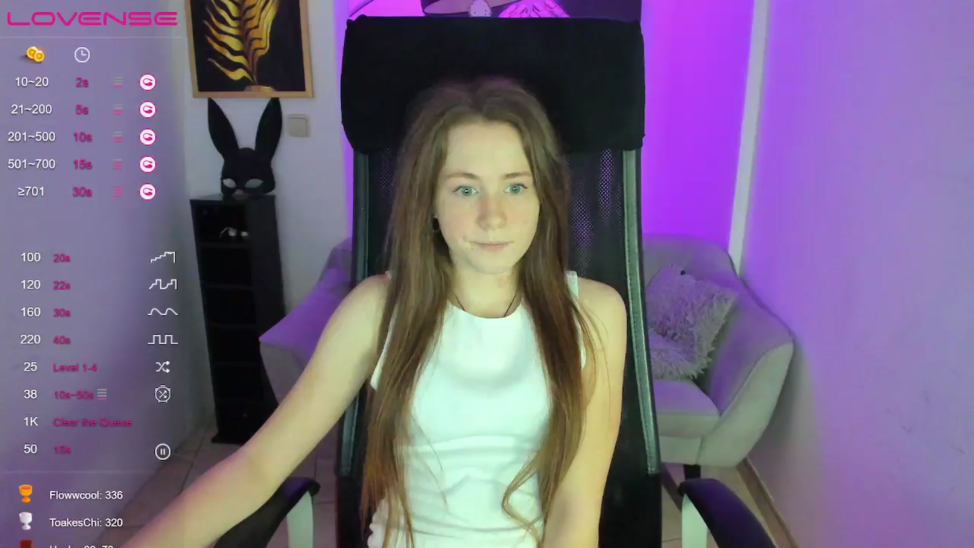 Gallery image thumbnail from Moonshinee's myfreecams stream on, 01/15/2025, 17:08 image 1 of 20