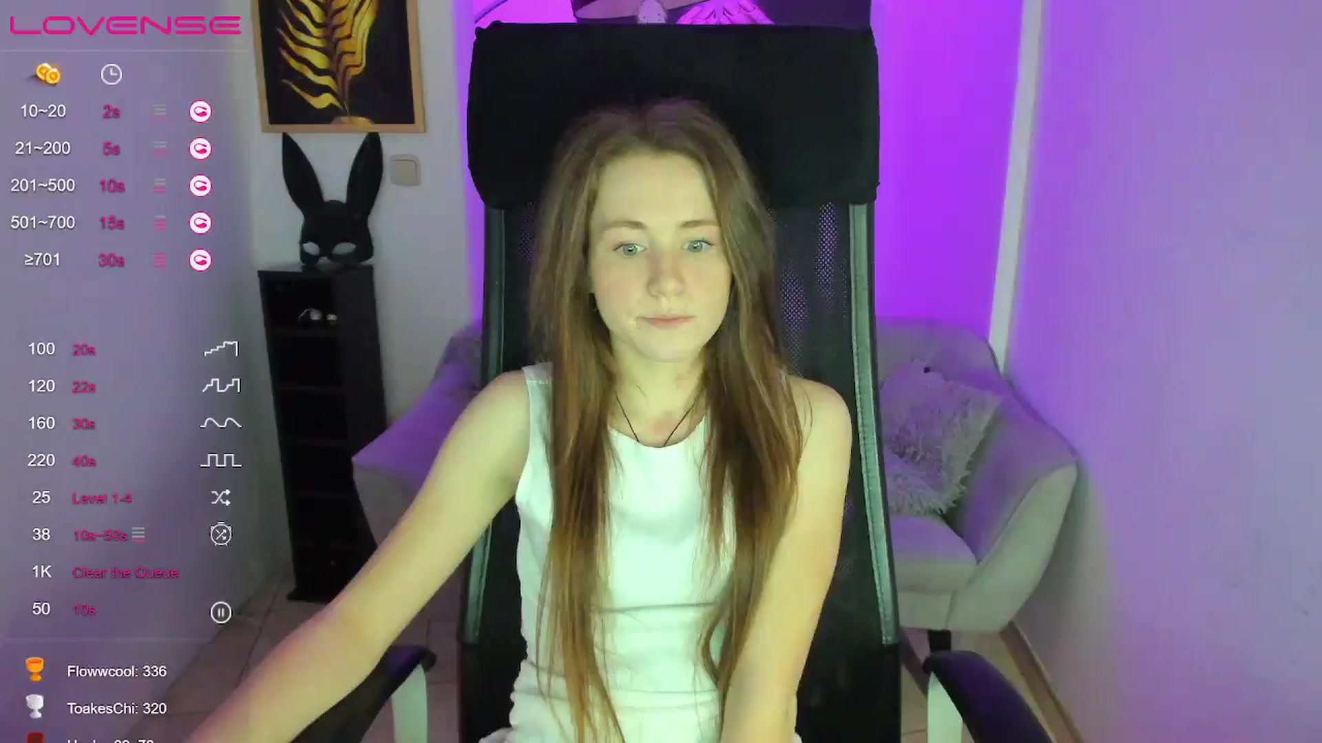 Gallery image thumbnail from Moonshinee's myfreecams stream on, 01/15/2025, 17:08 image 15 of 20