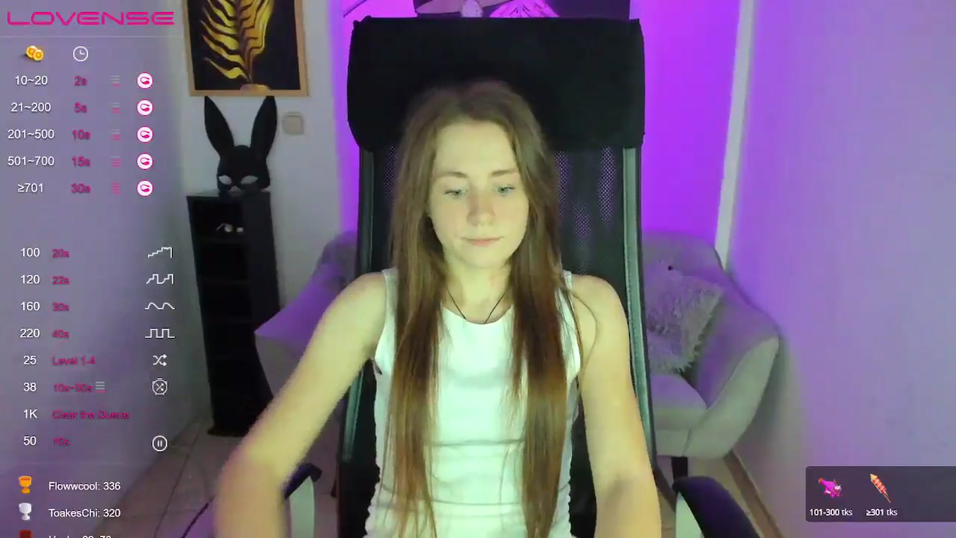 Gallery image thumbnail from Moonshinee's myfreecams stream on, 01/15/2025, 17:08 image 12 of 20