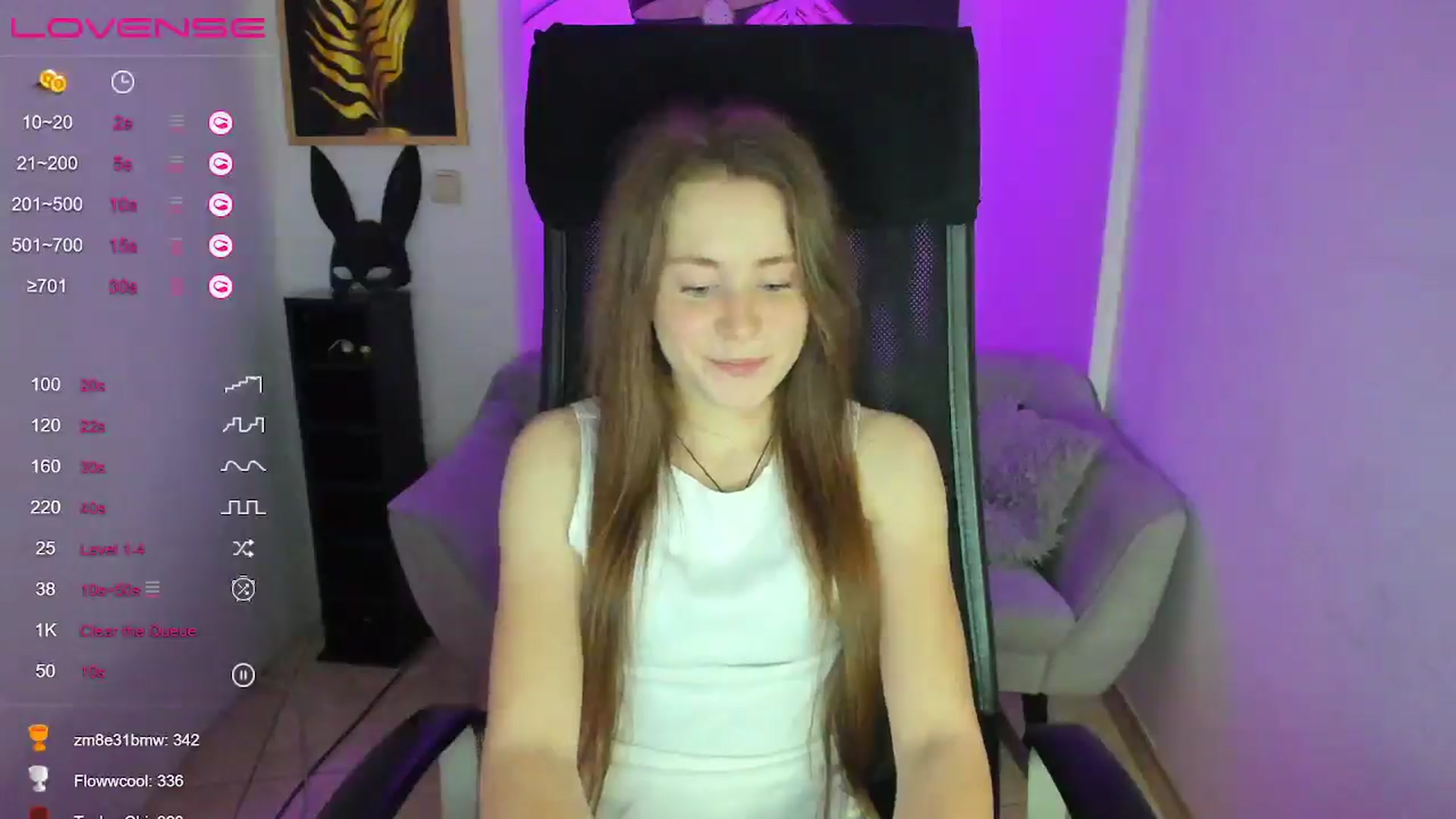 Gallery image thumbnail from Moonshinee's myfreecams stream on, 01/15/2025, 18:44 image 4 of 20