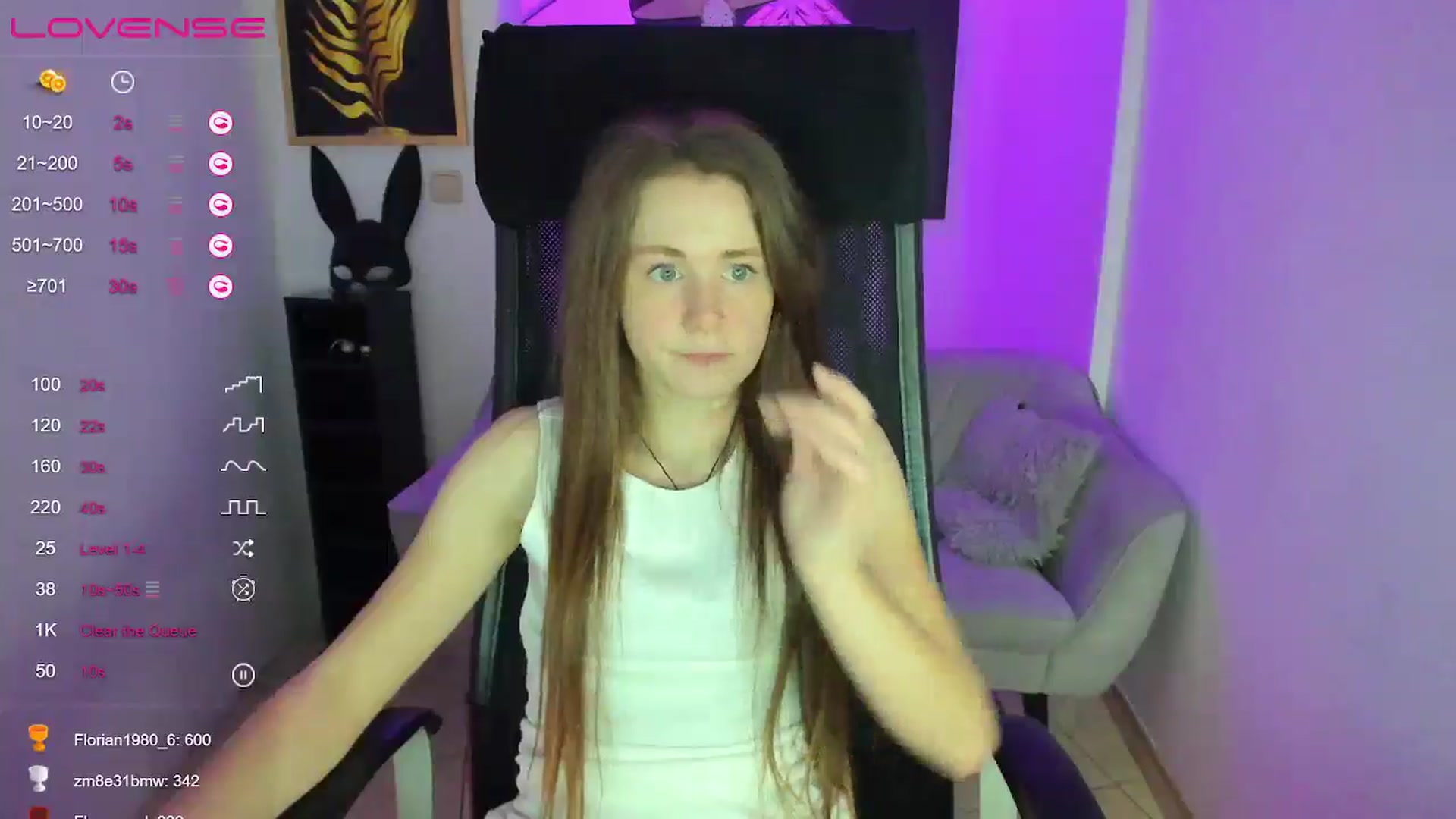 Gallery image thumbnail from Moonshinee's myfreecams stream on, 01/15/2025, 18:44 image 17 of 20