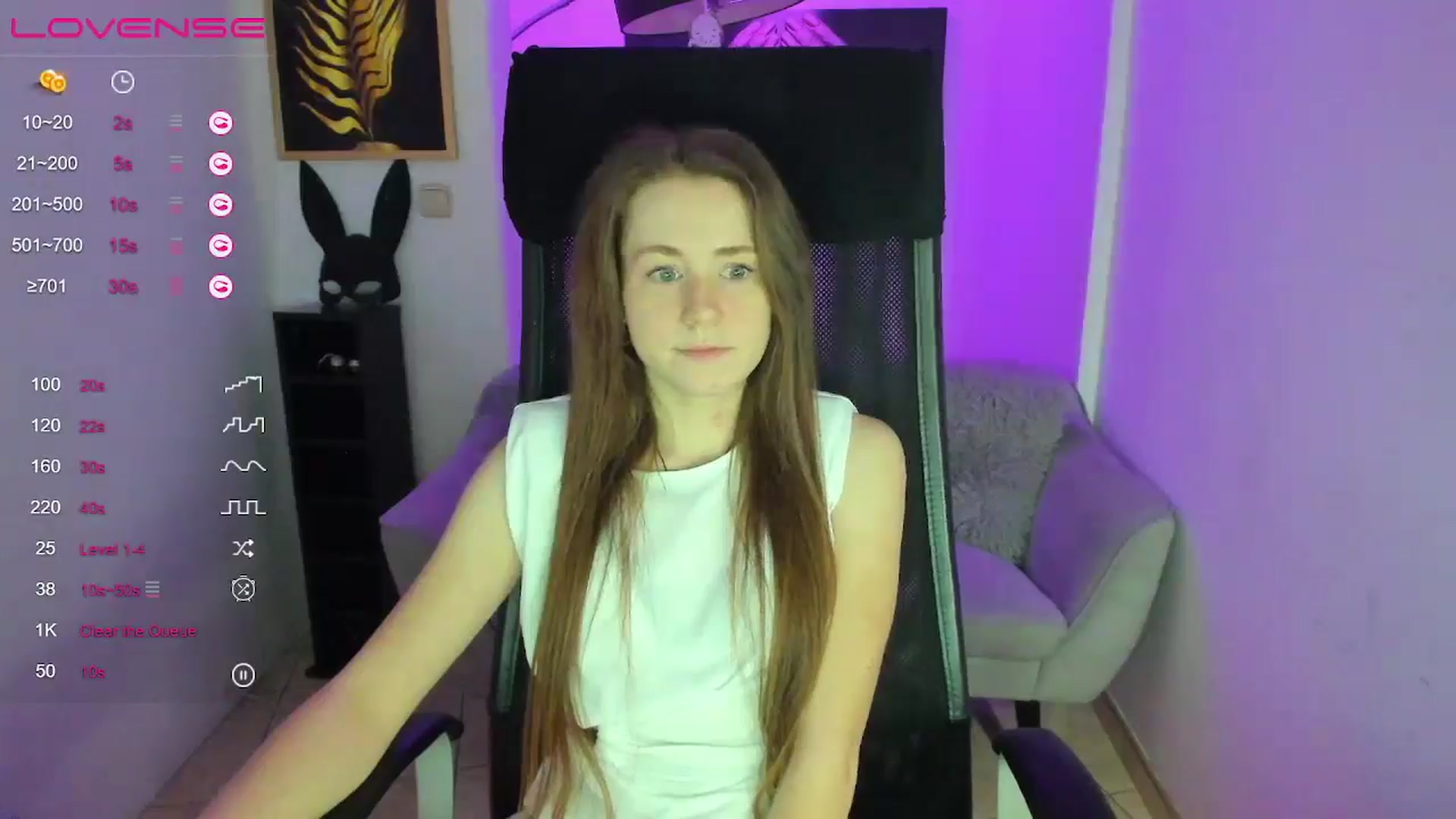 Gallery image thumbnail from Moonshinee's myfreecams stream on, 01/16/2025, 13:20 image 15 of 20