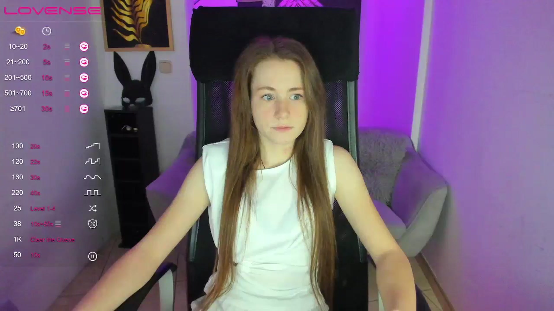 Gallery image thumbnail from Moonshinee's myfreecams stream on, 01/16/2025, 13:20 image 5 of 20