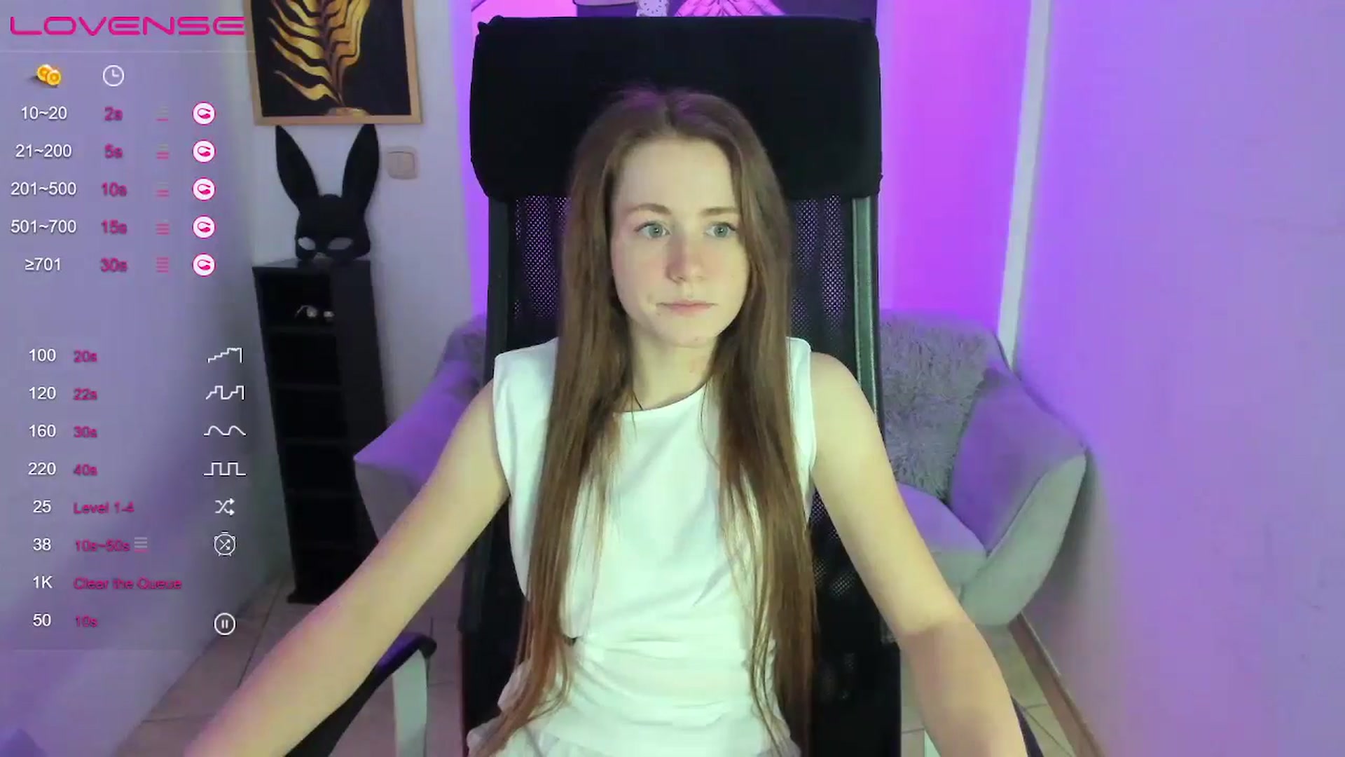 Gallery image thumbnail from Moonshinee's myfreecams stream on, 01/16/2025, 13:20 image 6 of 20
