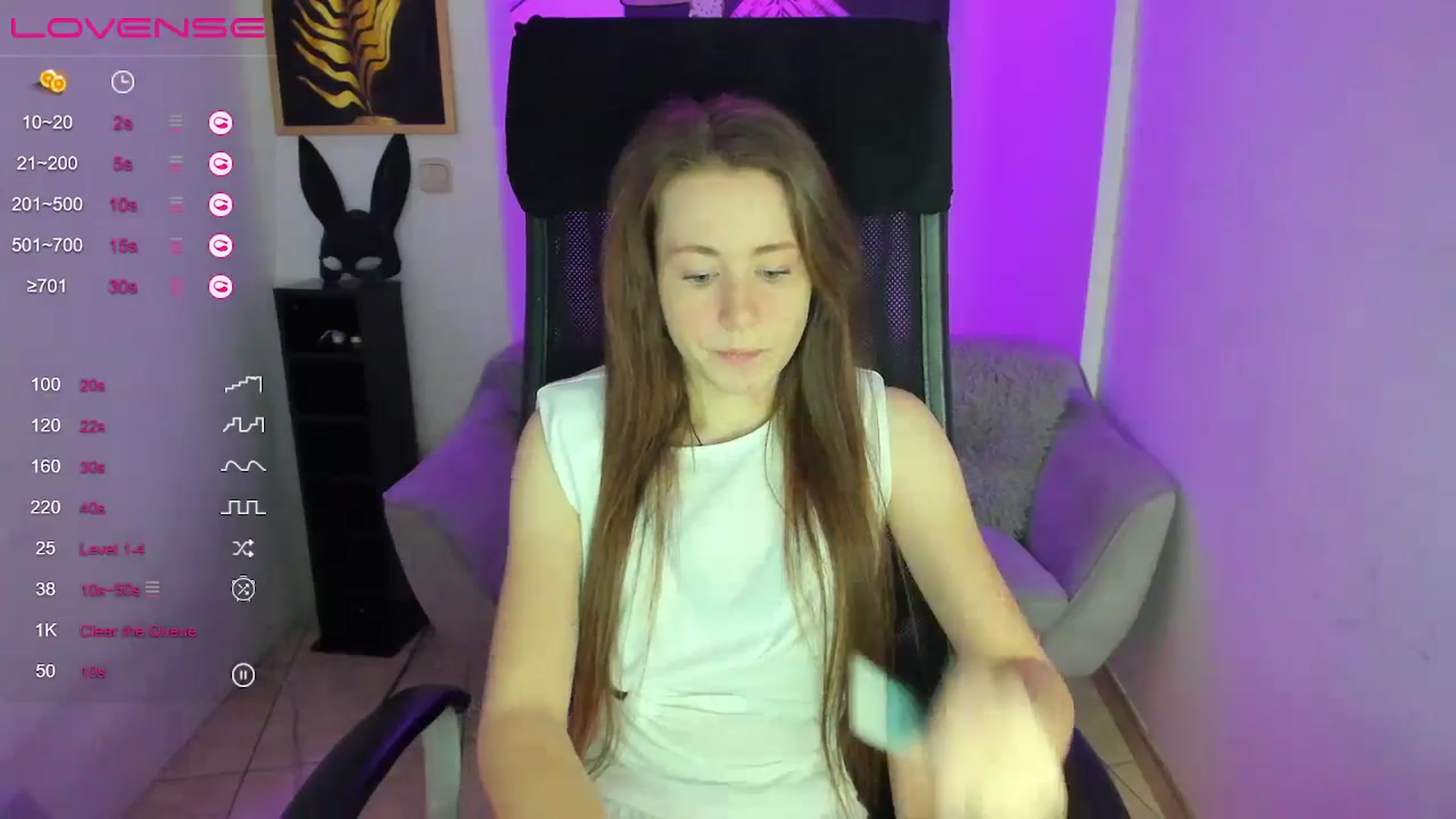 Gallery image thumbnail from Moonshinee's myfreecams stream on, 01/16/2025, 13:20 image 10 of 20