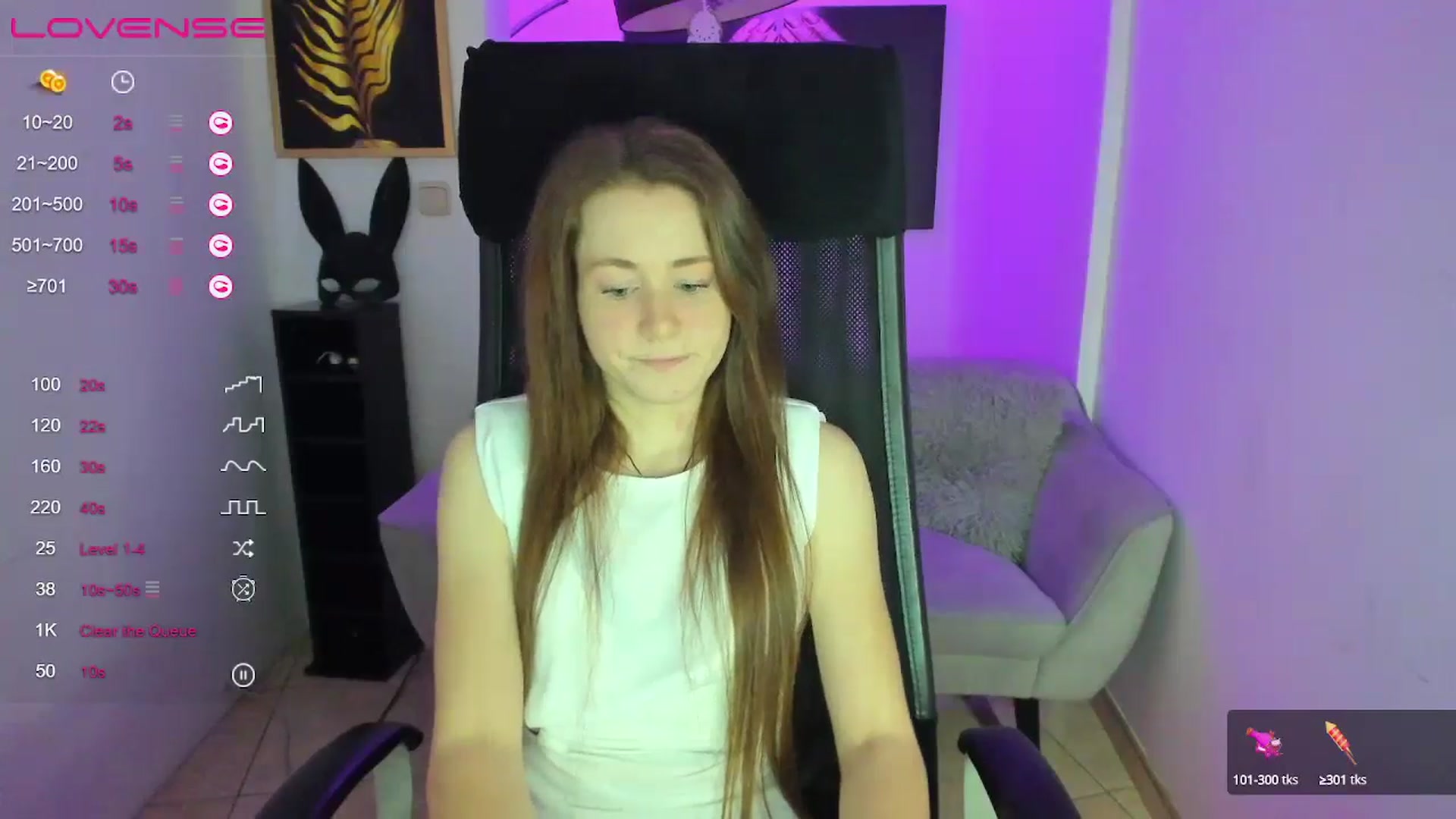 Gallery image thumbnail from Moonshinee's myfreecams stream on, 01/16/2025, 14:27 image 11 of 20