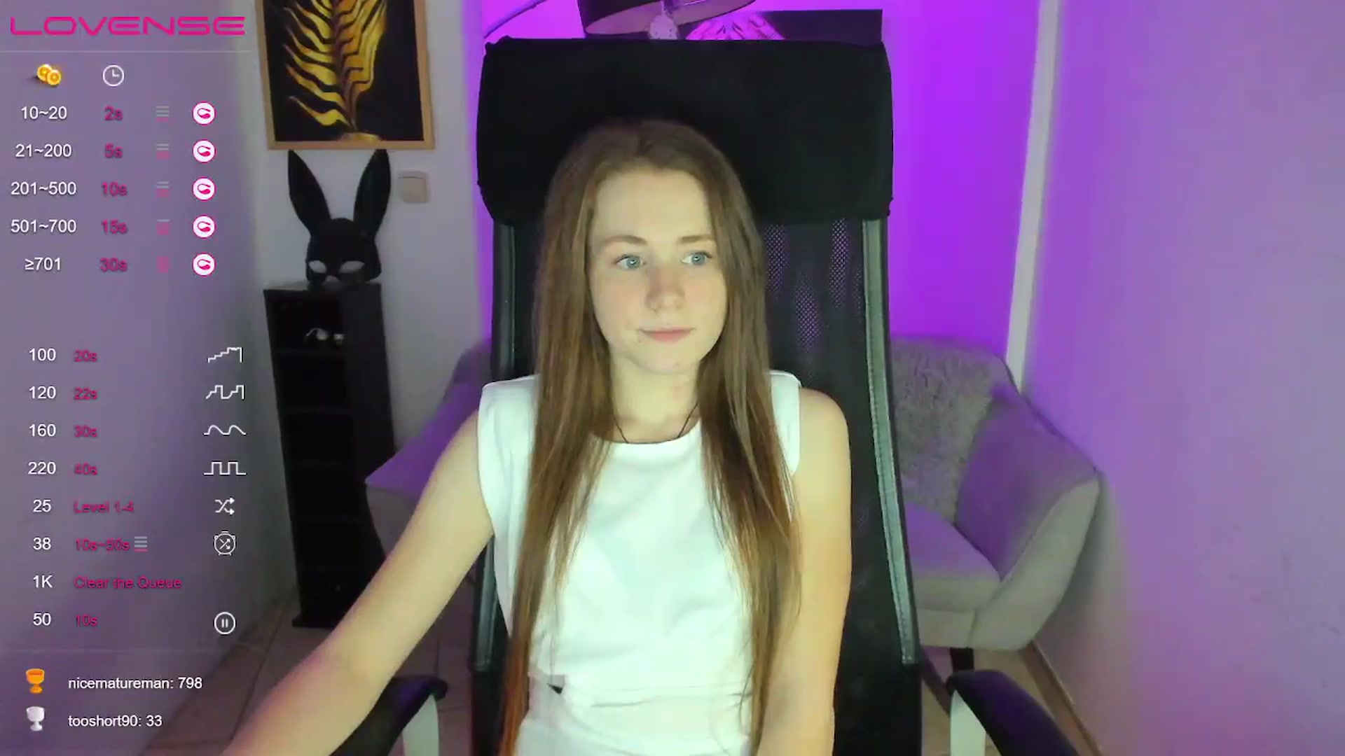 Gallery image thumbnail from Moonshinee's myfreecams stream on, 01/16/2025, 17:15 image 12 of 20