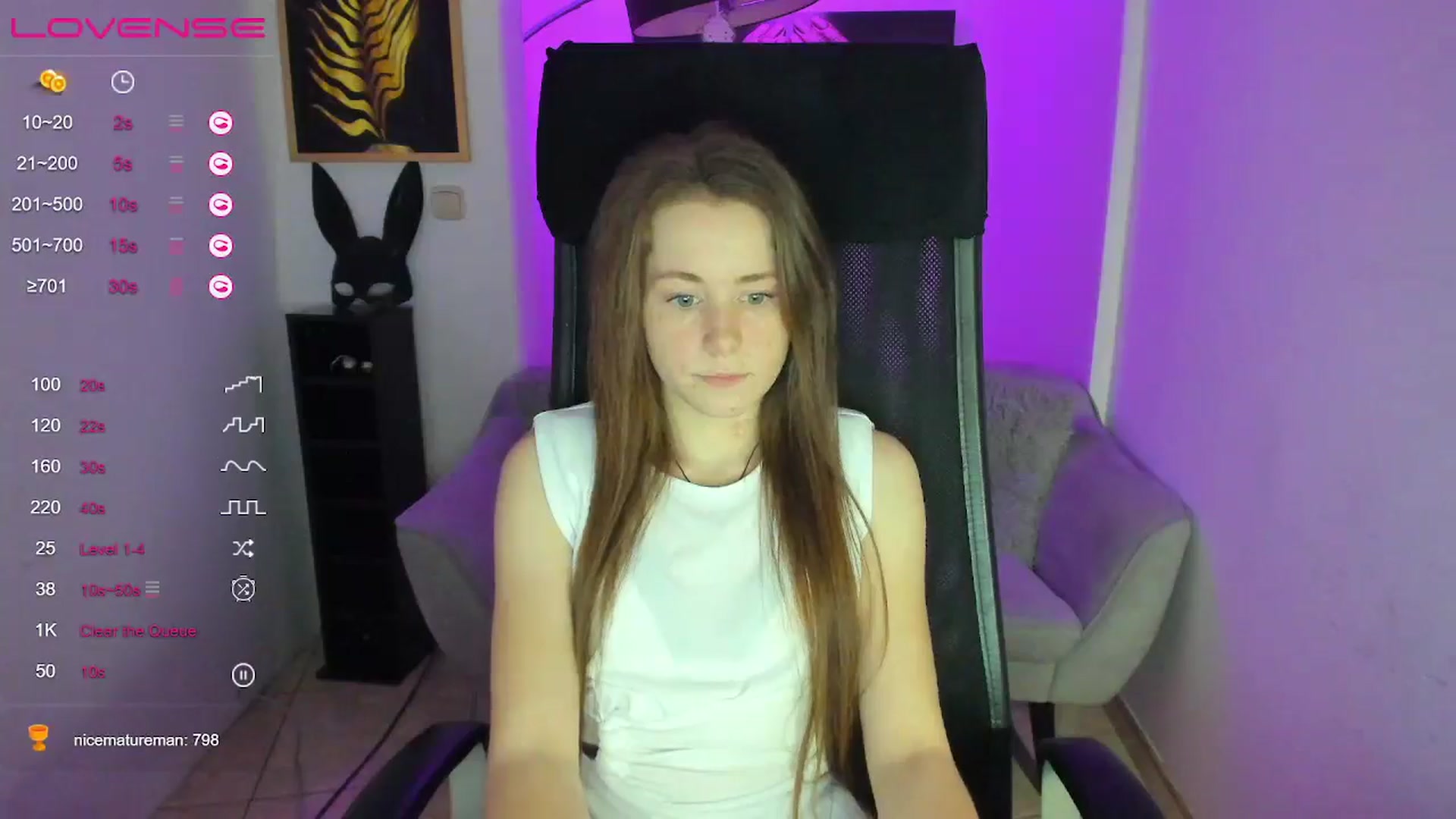 Gallery image thumbnail from Moonshinee's myfreecams stream on, 01/16/2025, 17:15 image 8 of 20