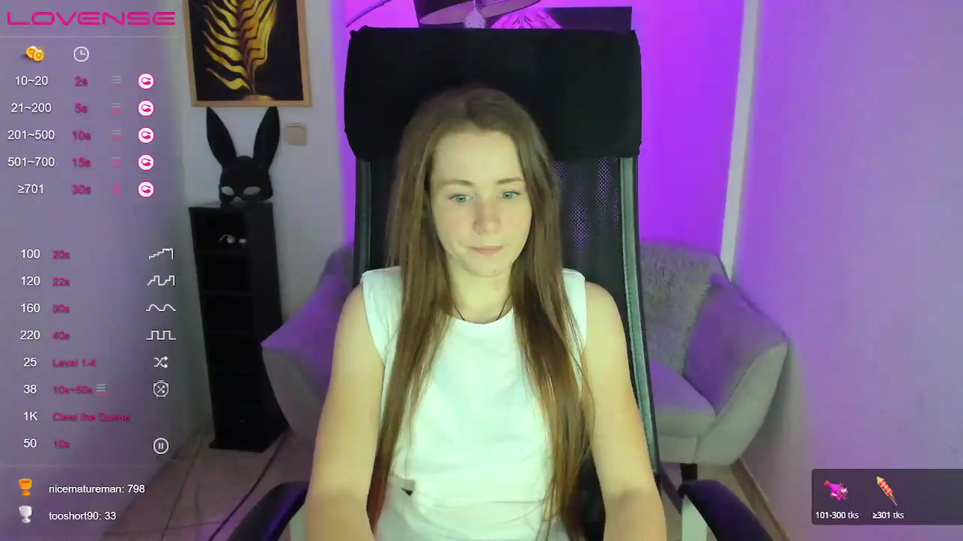 Gallery image thumbnail from Moonshinee's myfreecams stream on, 01/16/2025, 17:15 image 11 of 20