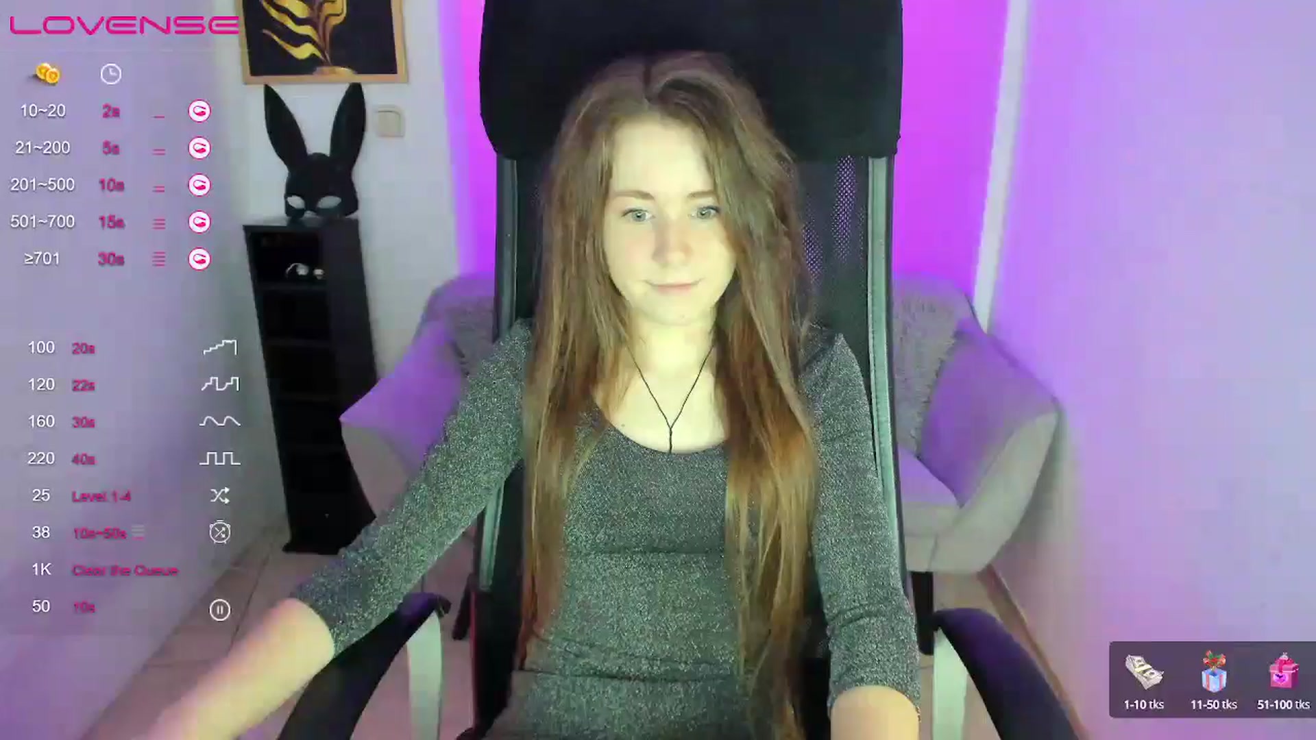 Gallery image thumbnail from Moonshinee's myfreecams stream on, 01/17/2025, 13:31 image 17 of 20