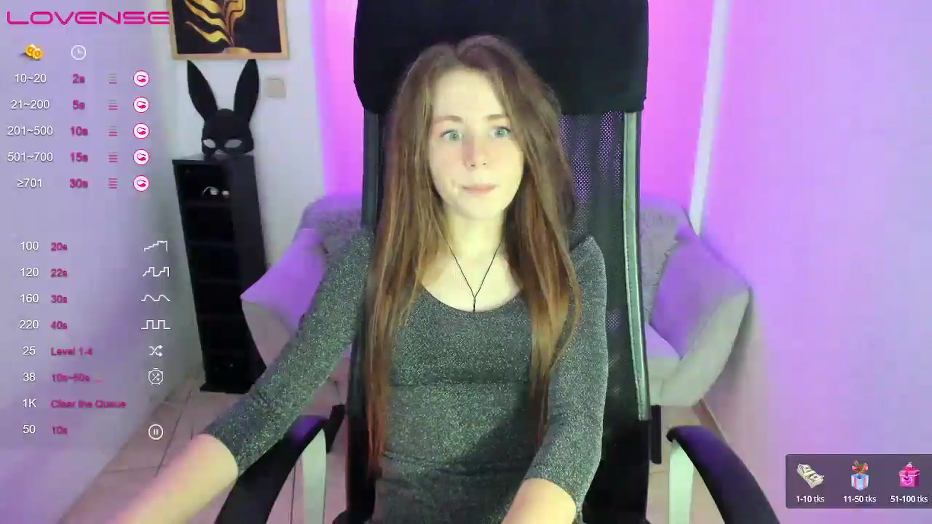 Gallery image thumbnail from Moonshinee's myfreecams stream on, 01/17/2025, 13:31 image 2 of 20