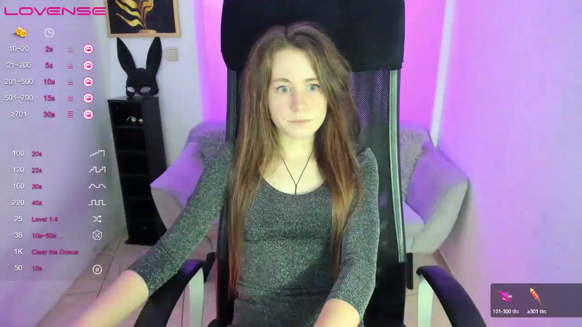 Gallery image thumbnail from Moonshinee's myfreecams stream on, 01/17/2025, 13:31 image 1 of 20