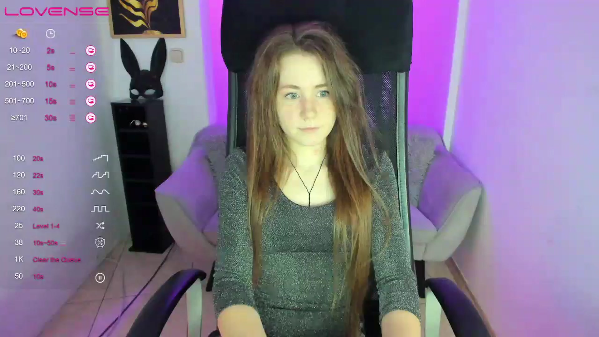 Gallery image thumbnail from Moonshinee's myfreecams stream on, 01/17/2025, 13:31 image 8 of 20