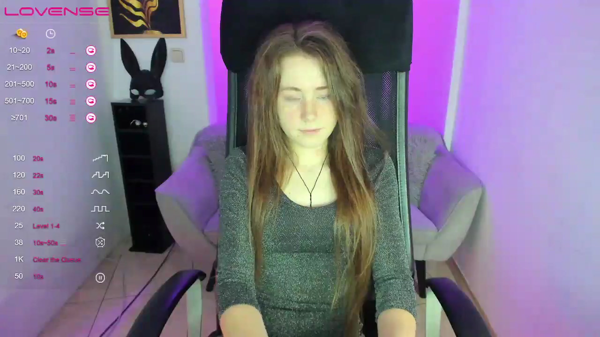 Gallery image thumbnail from Moonshinee's myfreecams stream on, 01/17/2025, 13:31 image 7 of 20