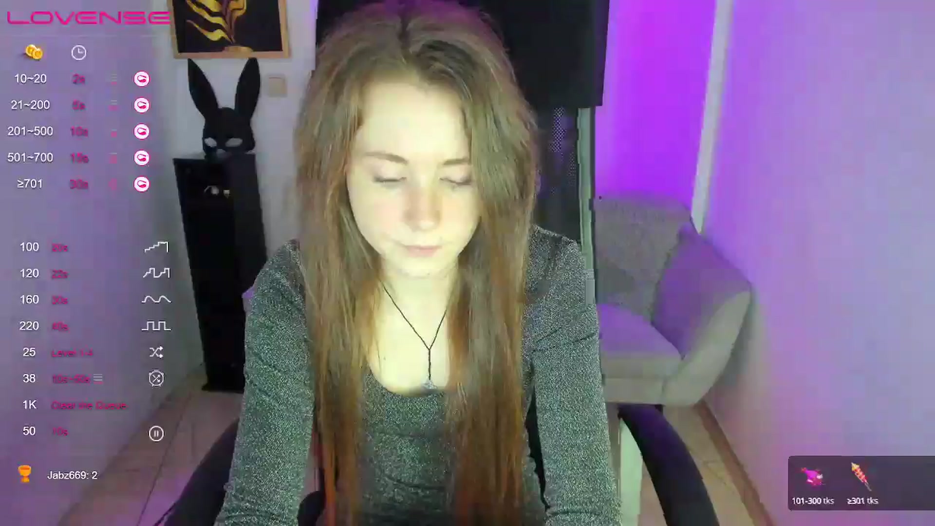 Gallery image thumbnail from Moonshinee's myfreecams stream on, 01/17/2025, 14:32 image 15 of 20