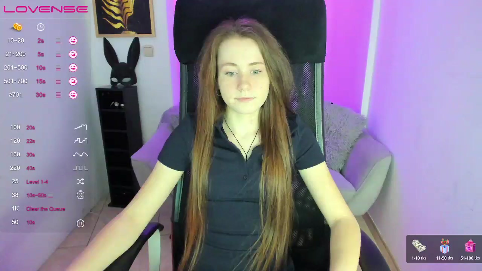 Gallery image thumbnail from Moonshinee's myfreecams stream on, 01/18/2025, 13:42 image 17 of 20