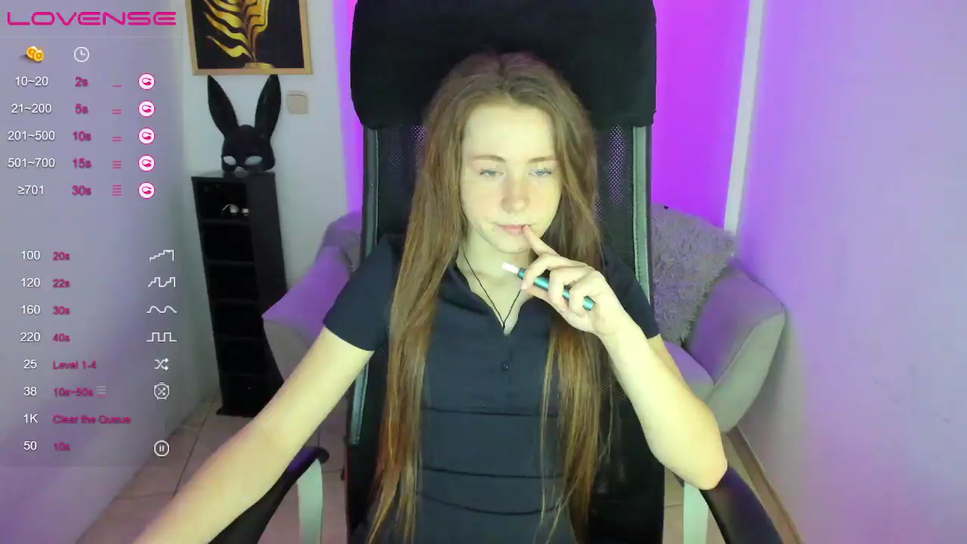 Gallery image thumbnail from Moonshinee's myfreecams stream on, 01/18/2025, 13:42 image 13 of 20