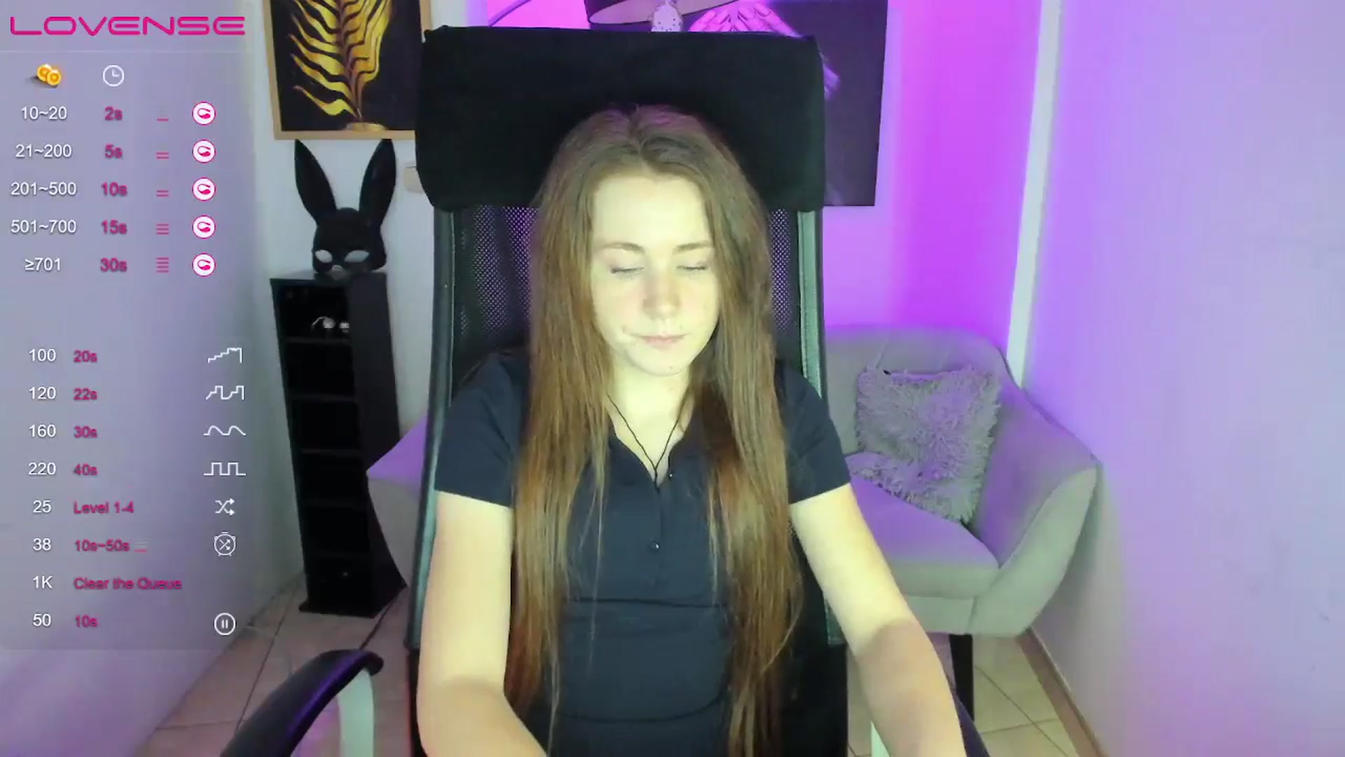 Gallery image thumbnail from Moonshinee's myfreecams stream on, 01/18/2025, 16:16 image 11 of 20