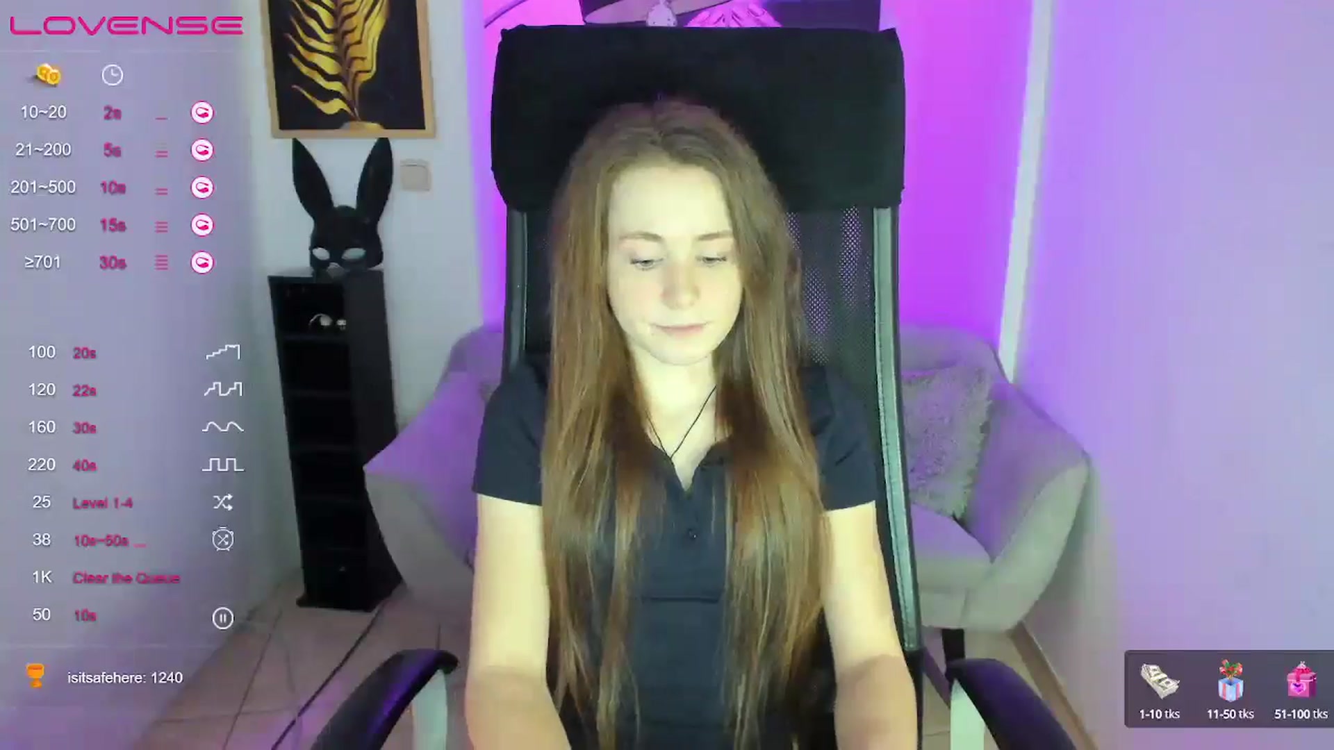 Gallery image thumbnail from Moonshinee's myfreecams stream on, 01/18/2025, 16:16 image 16 of 20