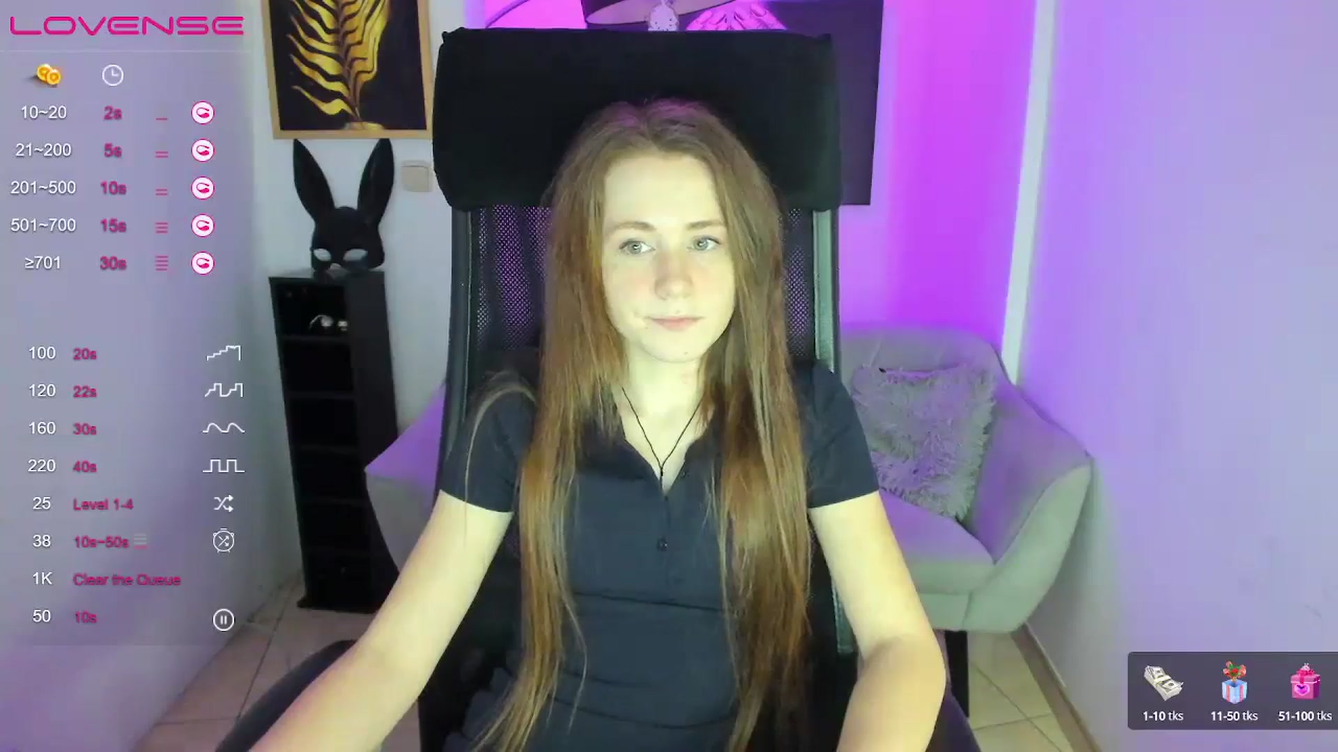 Gallery image thumbnail from Moonshinee's myfreecams stream on, 01/18/2025, 16:16 image 6 of 20
