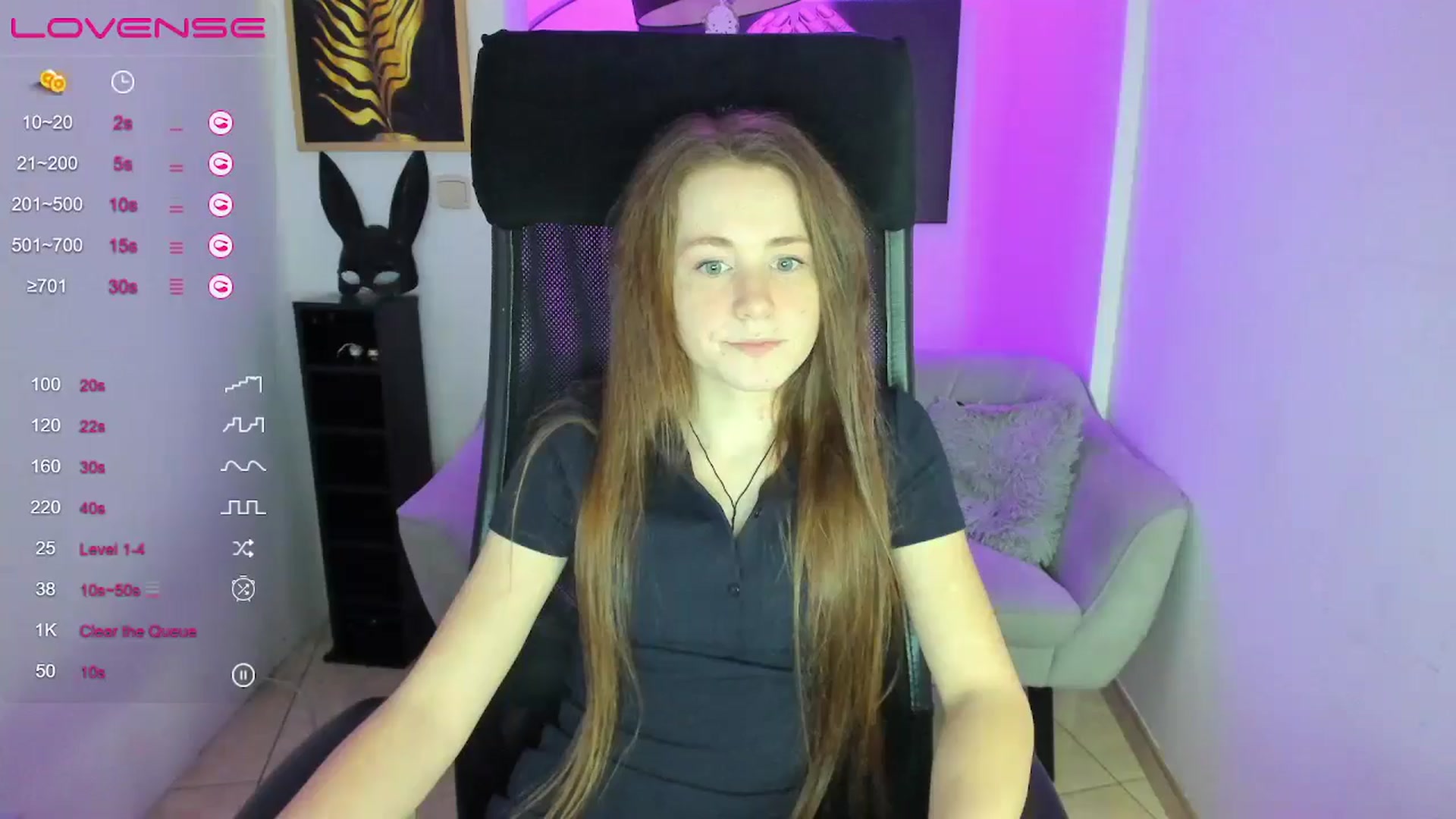 Gallery image thumbnail from Moonshinee's myfreecams stream on, 01/18/2025, 16:16 image 5 of 20