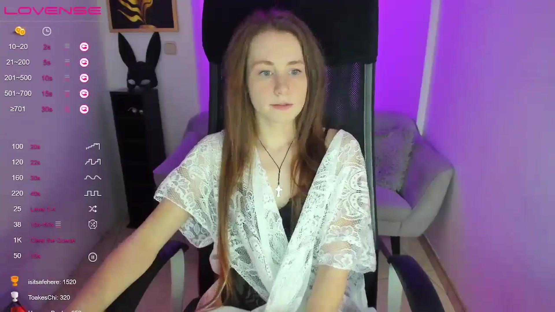 Gallery image thumbnail from Moonshinee's myfreecams stream on, 01/18/2025, 18:27 image 9 of 20
