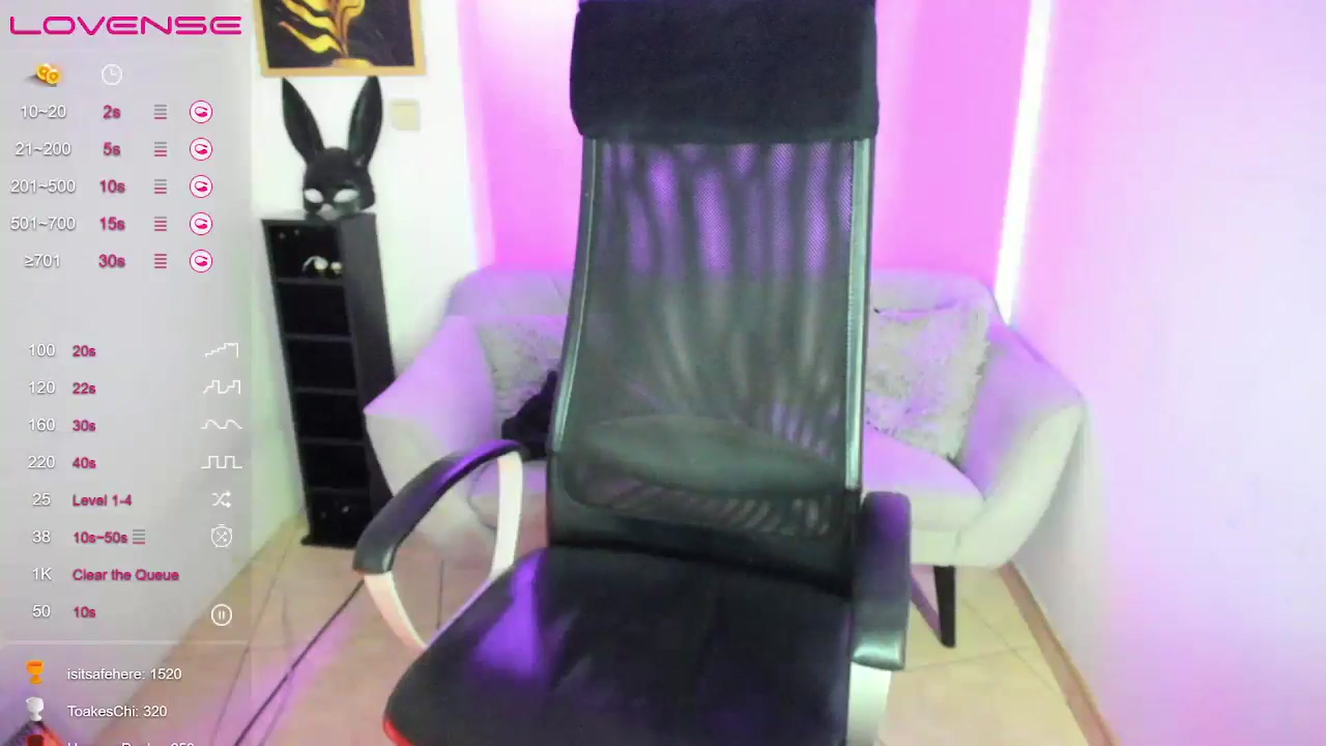 Gallery image thumbnail from Moonshinee's myfreecams stream on, 01/18/2025, 18:27 image 11 of 20