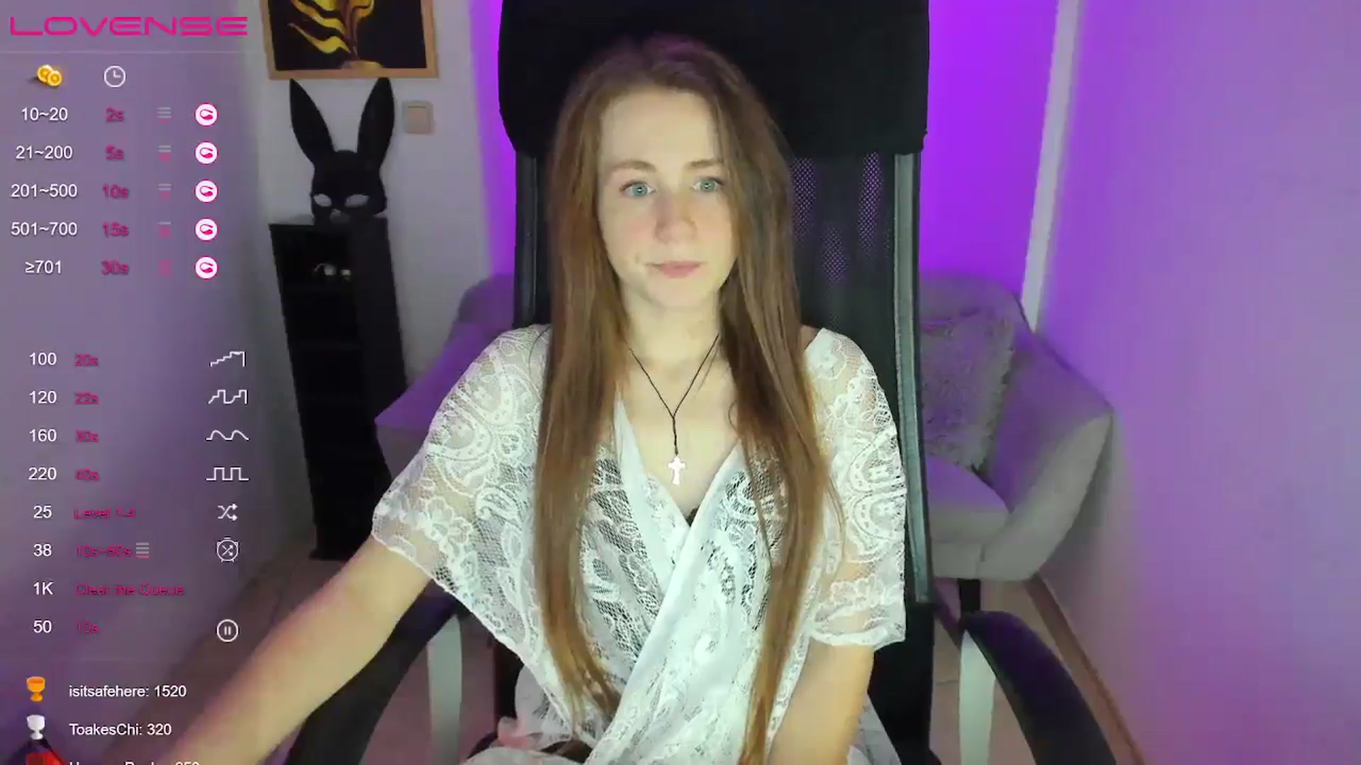 Gallery image thumbnail from Moonshinee's myfreecams stream on, 01/18/2025, 18:27 image 17 of 20